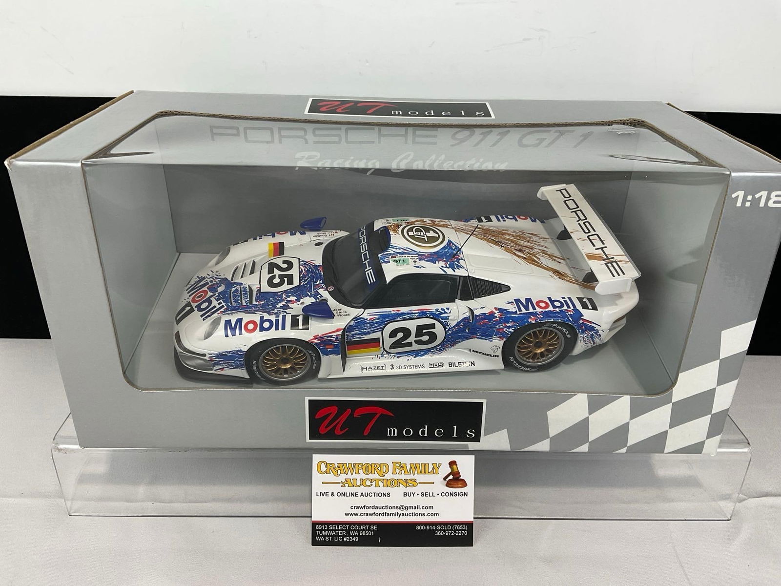UT Models 1996 Porsche 911 GT-1 LeMans 24H 1/18 Scale Diecast Car Model orig box (1 of 4)