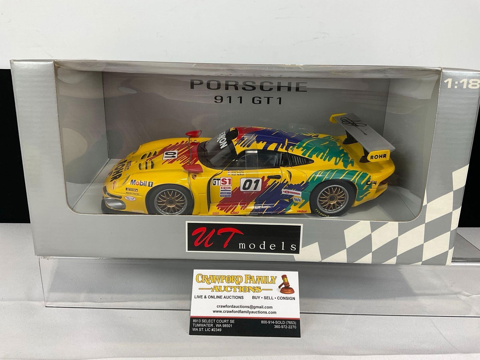 UT Models Porsche 911 GT1 Signed by Andy Pilgrim, 1/18 Scale Diecast Car Model orig box (1 of 5)