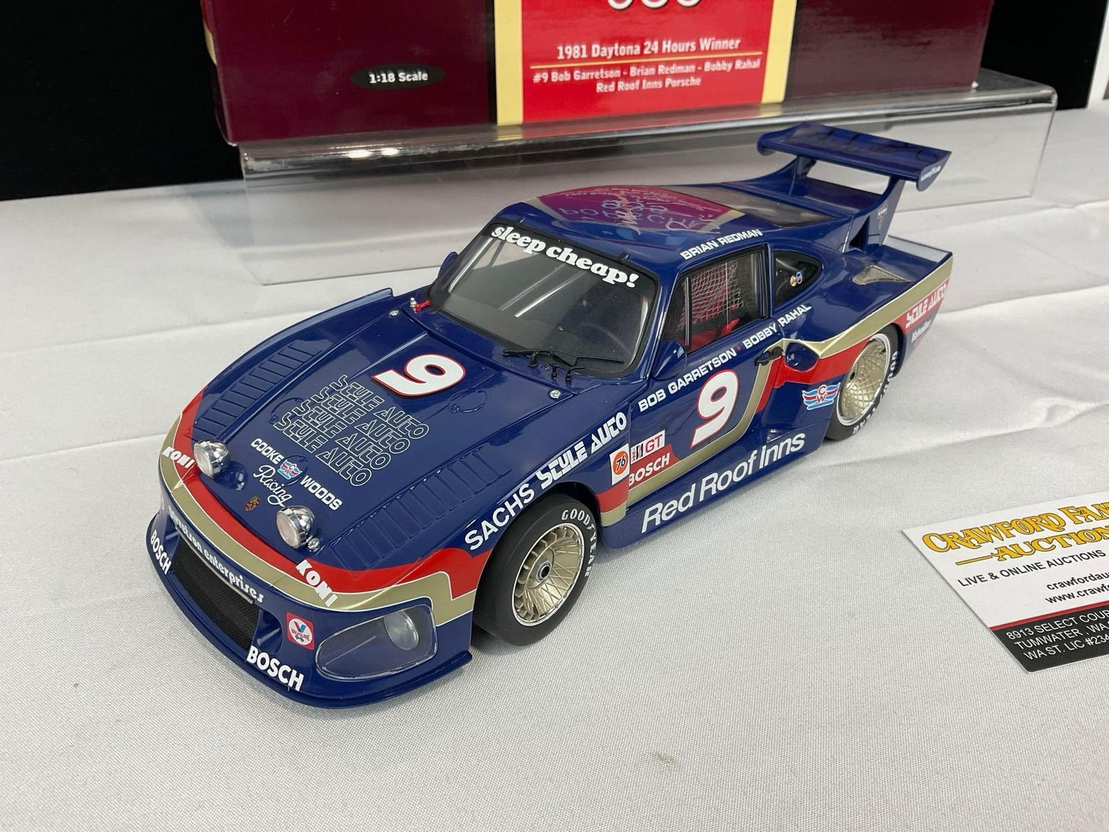 Carousel Porsche 935 Daytona Signed by Redman, Rahal & Garretson, 1/18 Scale Diecast Car Model orig - 5