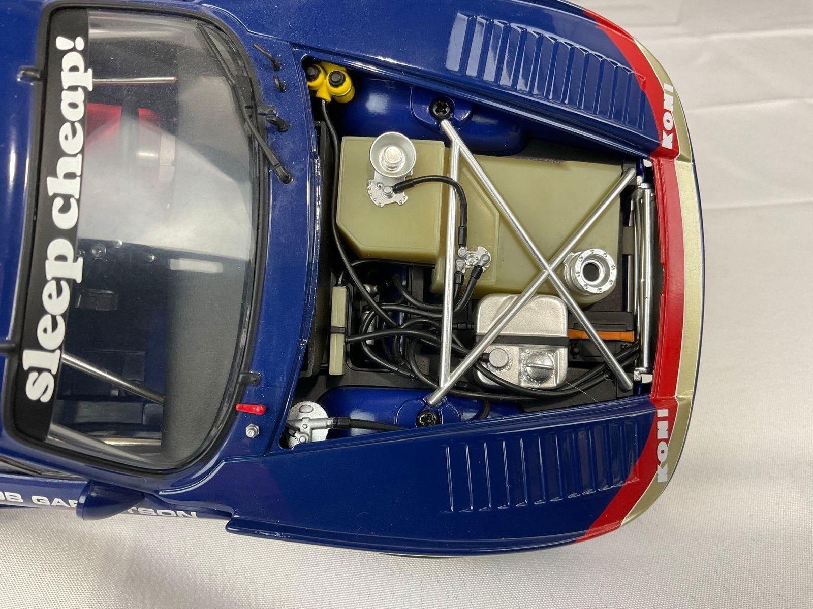 Carousel Porsche 935 Daytona Signed by Redman, Rahal & Garretson, 1/18 Scale Diecast Car Model orig - 8