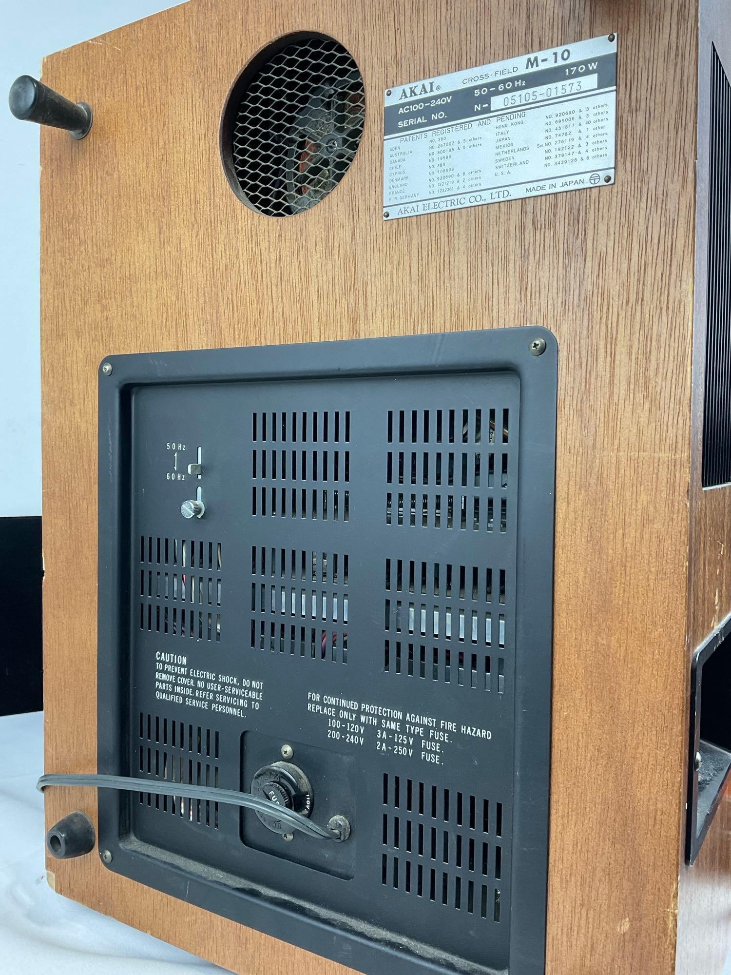 Vintage Akai Cross-Field M-10 Reel to Reel 4-Track Tape Recorder, Stereo/Mono w/Wooden Cover - 4