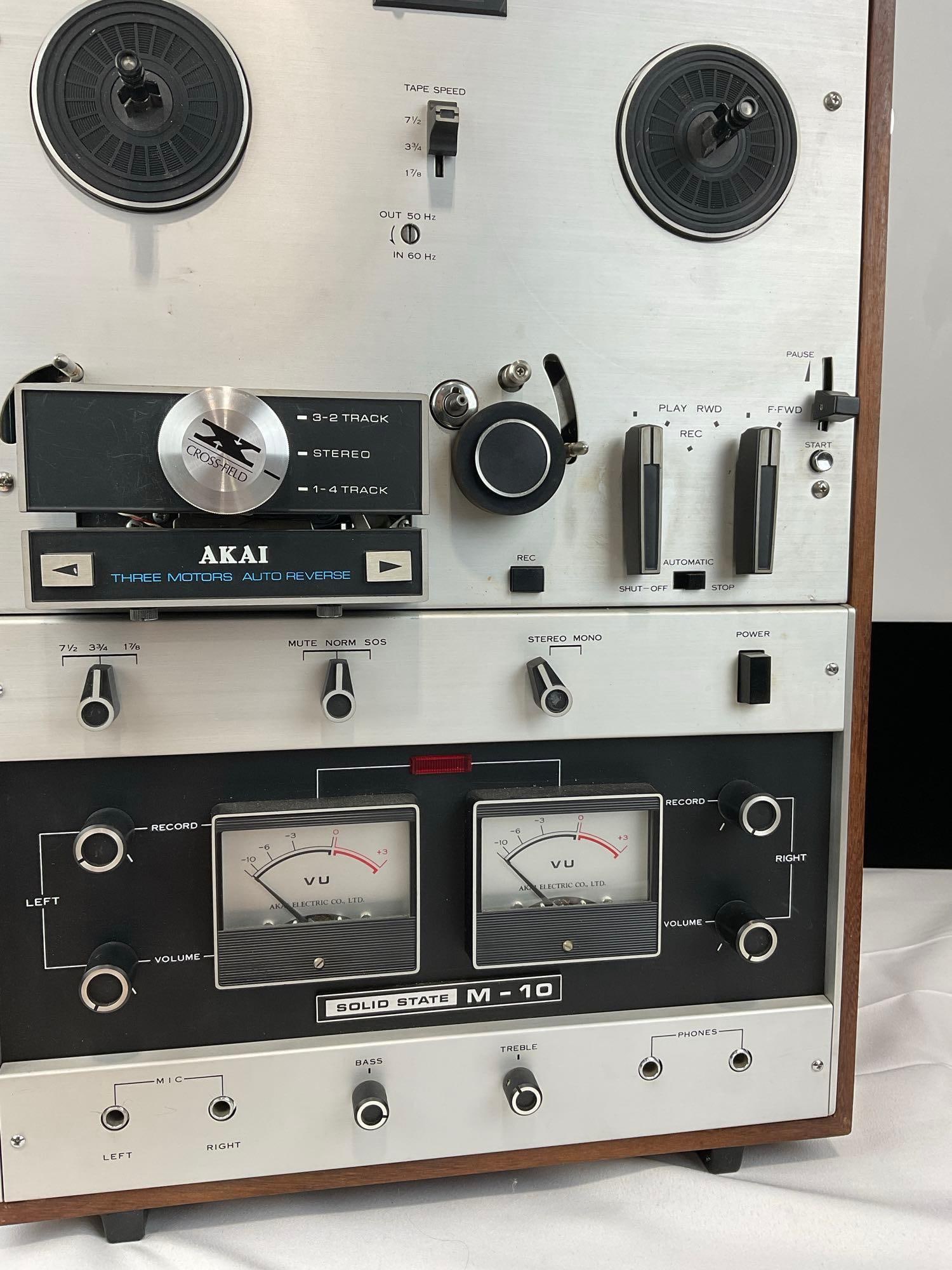 Vintage Akai Cross-Field M-10 Reel to Reel 4-Track Tape Recorder, Stereo/Mono w/Wooden Cover - 5