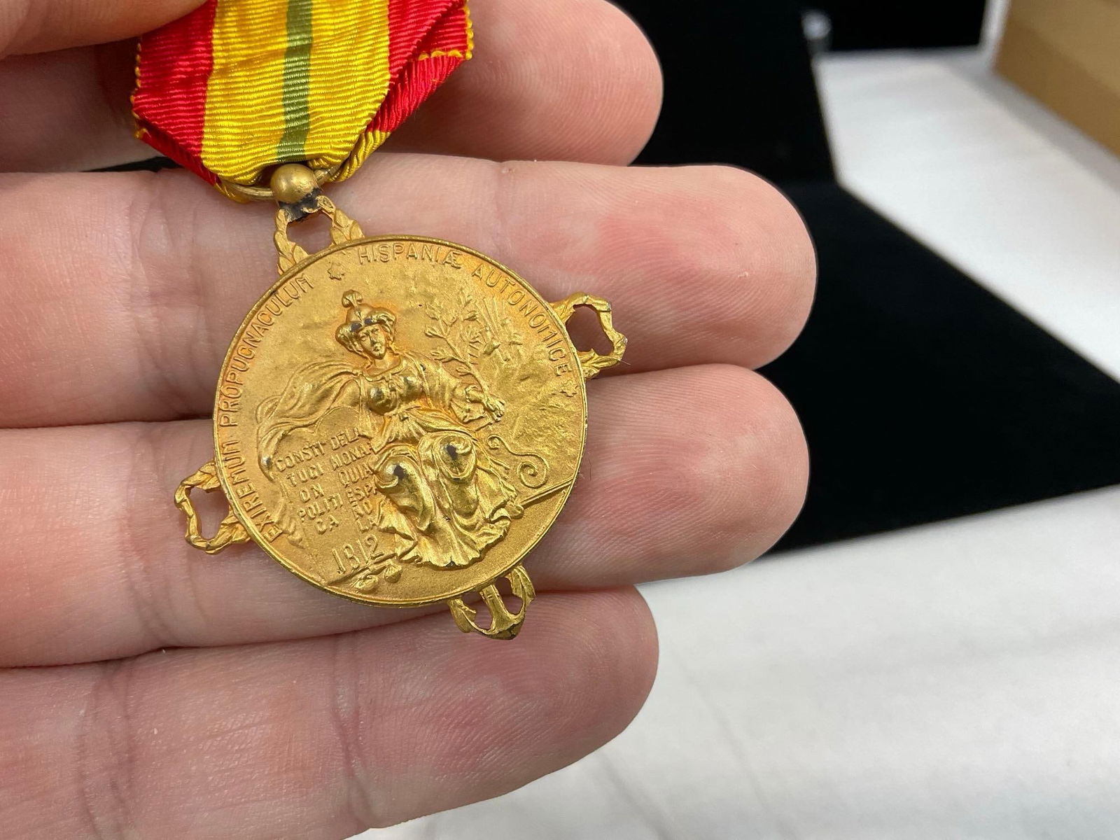 Pair of Medals, Portugal LSGC Military & Albq. Constitution 1812 & Spanish Belt Buckle Army - 6