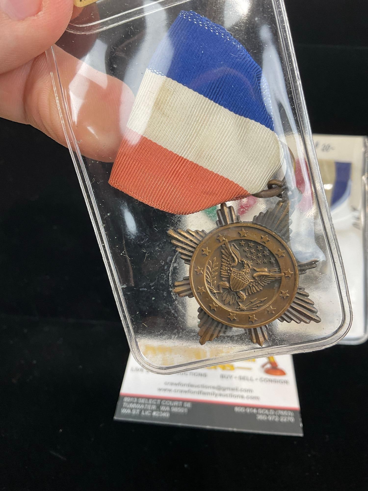 3 US Medals, Pennsylvania Wayne Country, New York Desert Storm Serv. & A.A.U. Jr Olympics Wrestling - 2