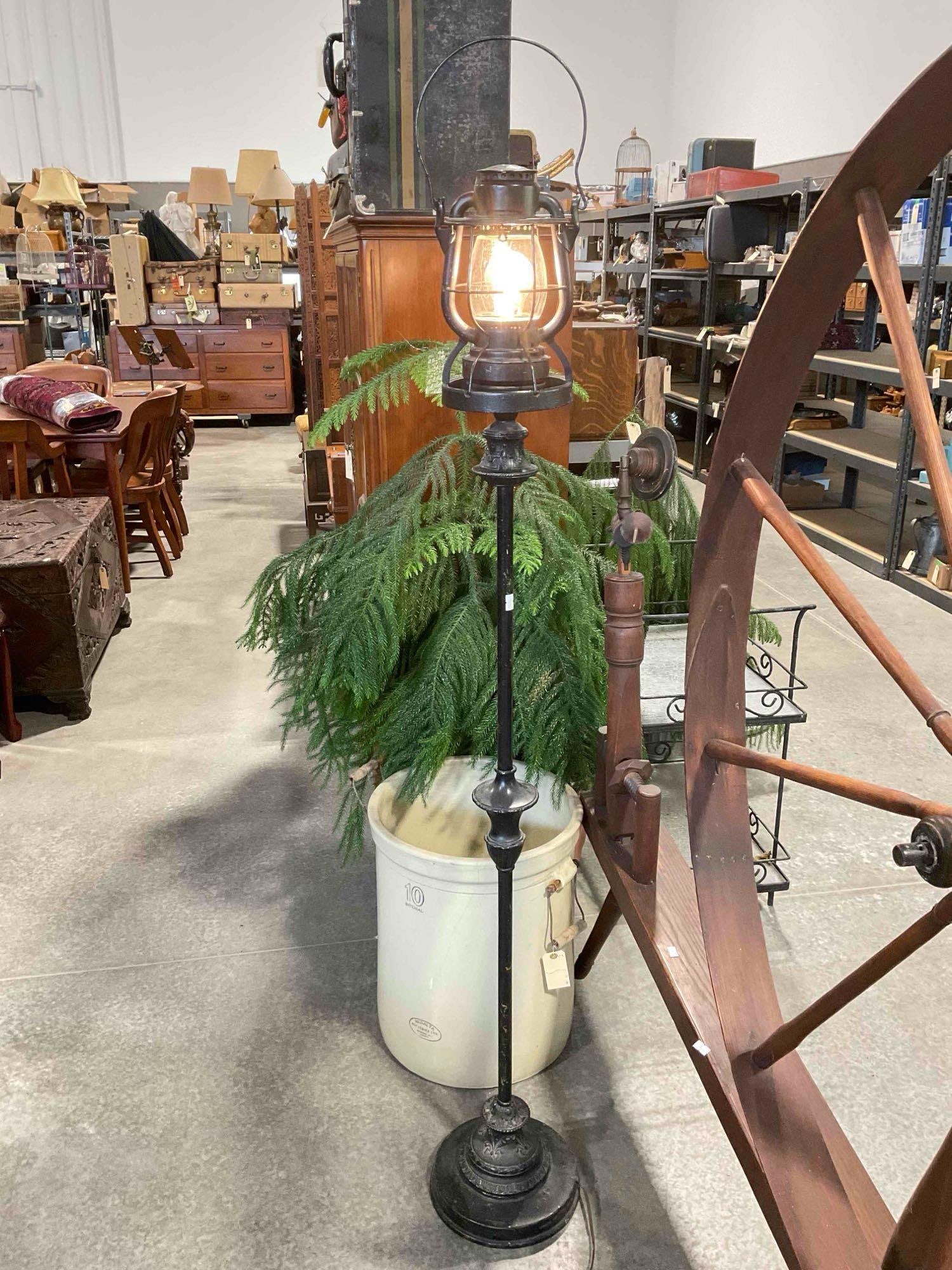 Vintage Black Painted Metal Floor Lamp w/ Dietz Railroad Light. Tested, Works. Very Good Cond.: Vintage Black Painted Metal Floor Lamp w/ Dietz Railroad Light. Tested, Works. Very Good Condition. Pull chain appears stuck, has wear indicative of age, condition is otherwise very good. Measures 10"