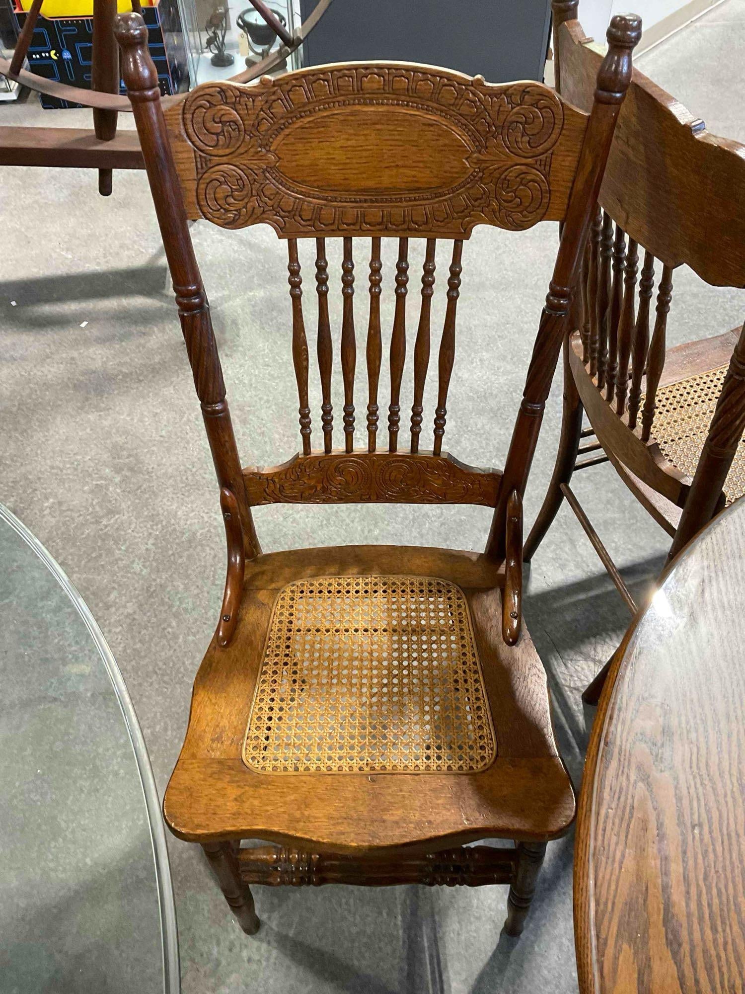 Antique? Oak Kitchen Table w/ 4 pcs Pressed Back Caned Chairs & Glass Top. Excellent Condition. - 5