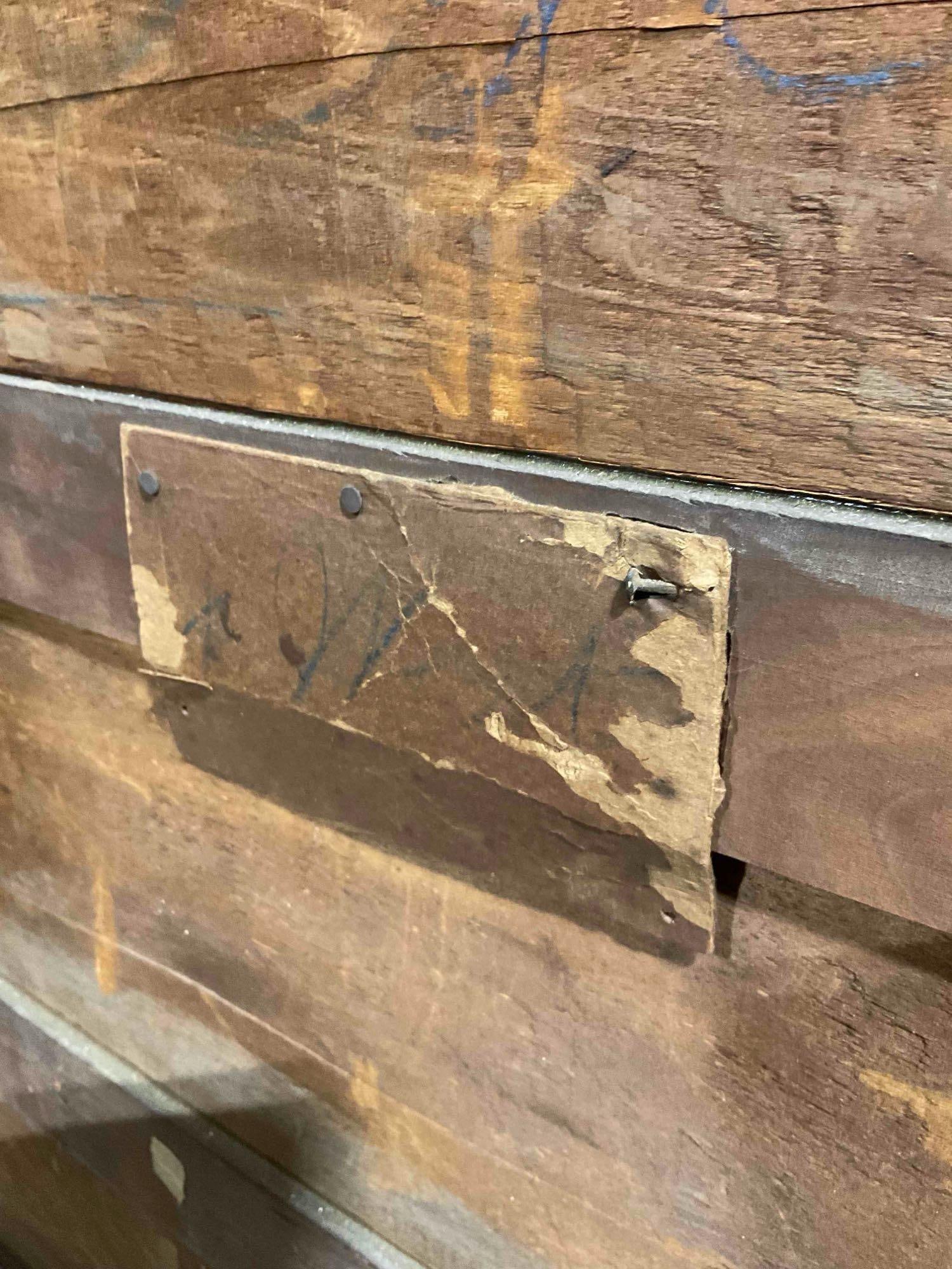 Lovely Antique Oak Wood 5-Drawer Dresser w/ Revolving Mirror. Very Good Condition. See pics. - 10