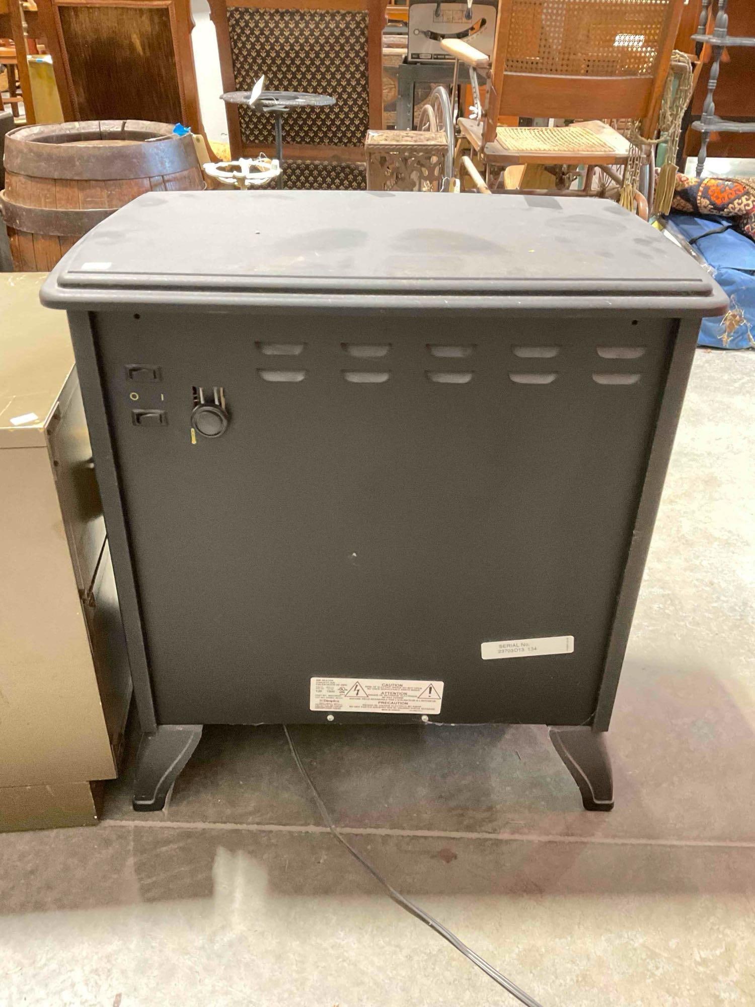 Dimplex Charmglow Electric Stove Space Heater Model 23703D13. Tested, Works. Excellent Cond. - 3