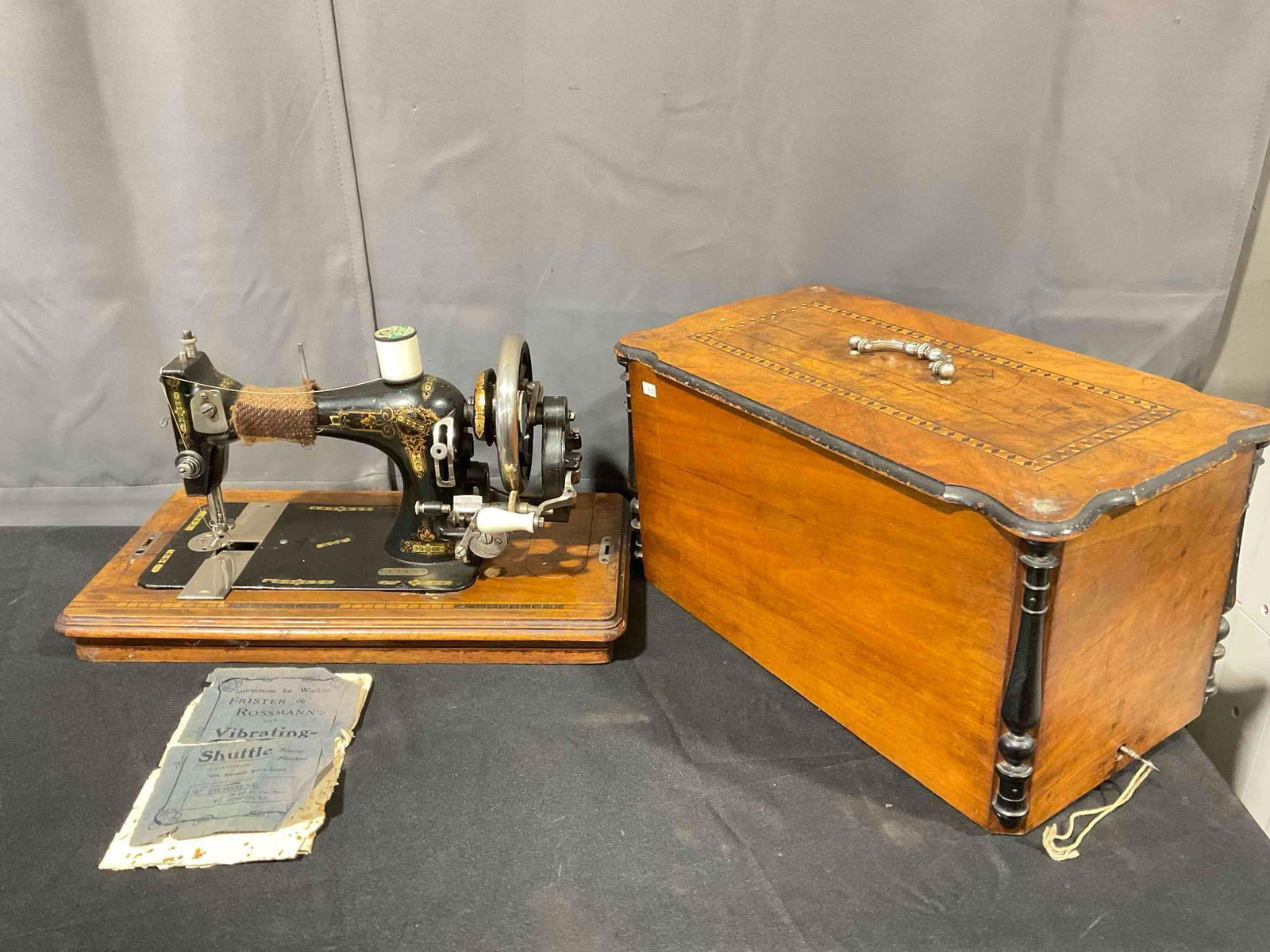 Antique Frister & Rossman's Vibrating Shuttle Sewing Machine in Wooden Case w/ Key. See pics. (1 of 10)