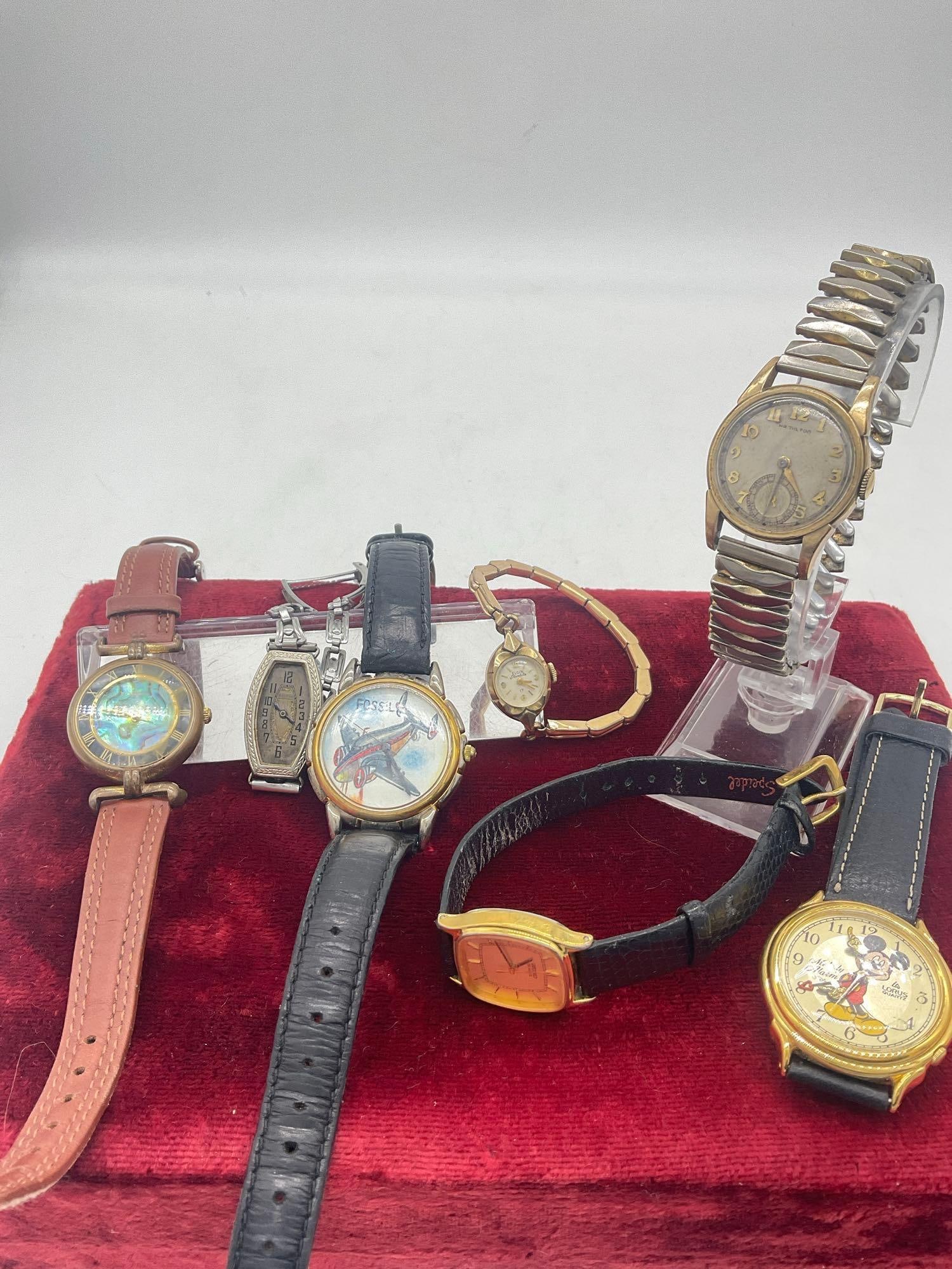6 x watches 3 are gold plated or rolled gold, 2 x fossil , mickey mouse Melody alarm See descrition: c-5180 Vintage Mens Hamilton 10K gold filled wrist watch Marked Major 10 K rolled Gold Vintage Laidies Elgin 17J wrist watch 14K White gold filled Antique Bulova women's wr