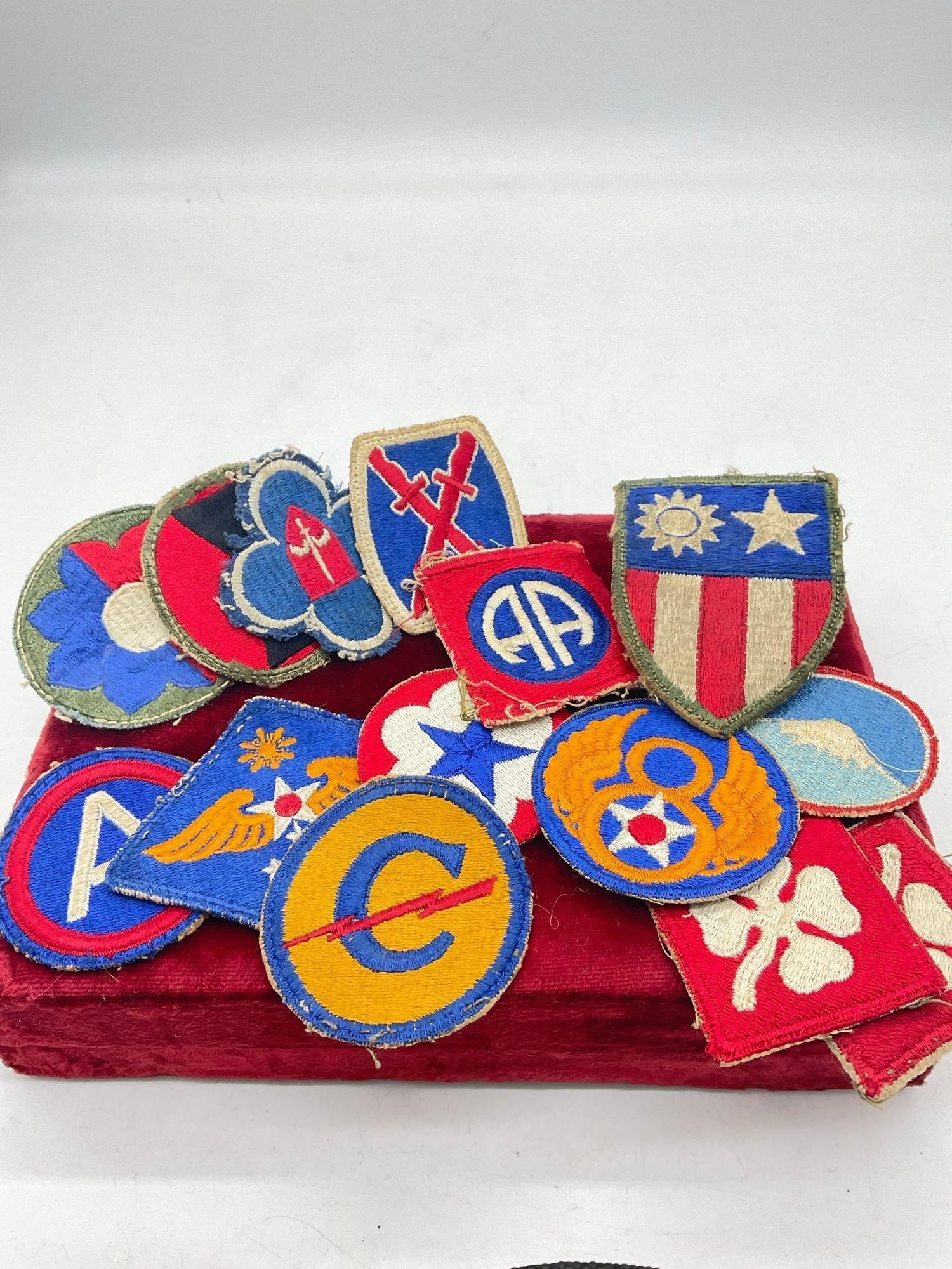 Large lot of 14 authentic WWII Shoulder / Sleeve patches see description: c-5180 WWII US Army Constabulary SSI Shoulder Patch Cotton Cut-Edge Wartime Issued Post WWII 1946-4952 Royal Blue letter C w/ red thunderbolt on bright gold back ground. 2 x WWII US Army 4th Arm