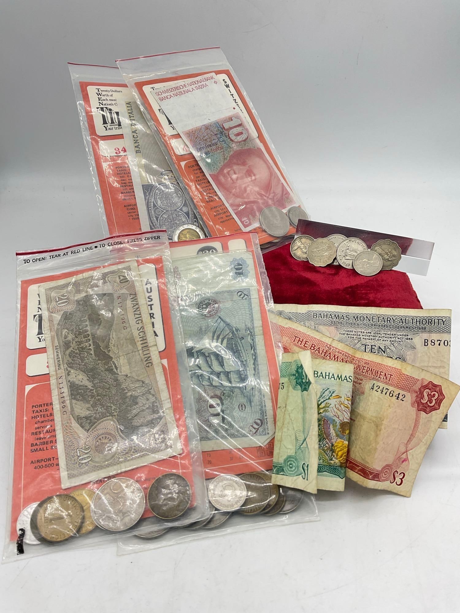 4x Vintage 20.00 Foreign currency travel packs Italy, Austria , Switzerland , West Germany + Baha... (1 of 5)