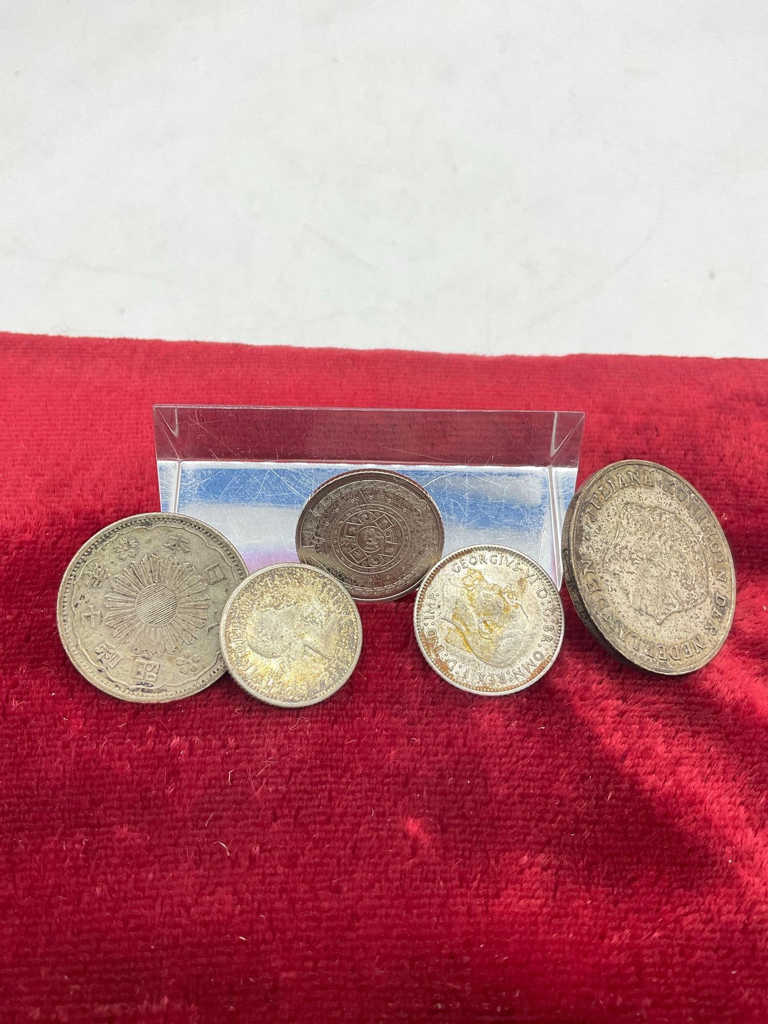 5x silver Foreign Coins , 1924 Japanese 50 Sen, 1942 6 pence, 1963 Canadian Dime , 1952 1-G, Plus - 4