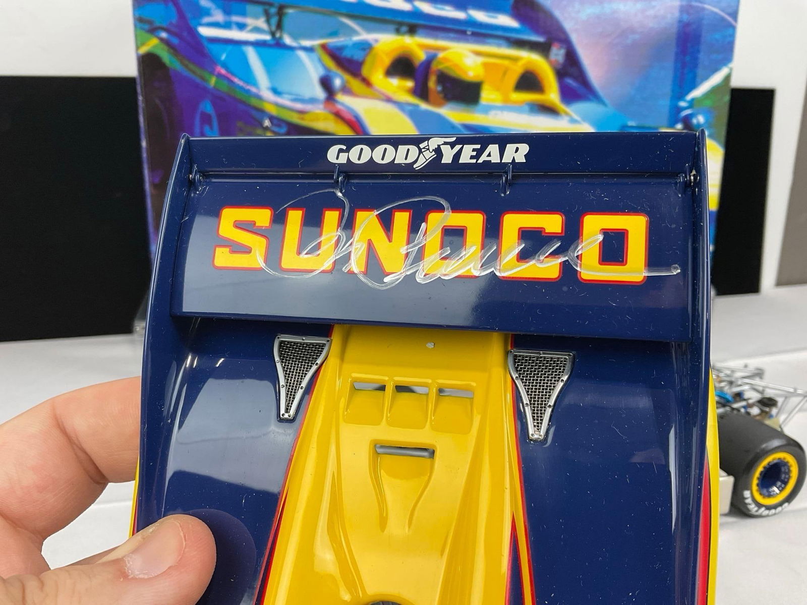 Exoto 1975 Porsche 917/30 #6 Sunoco 1/18 Scale Diecast Car Model orig box, Signed by Roger Penske - 5