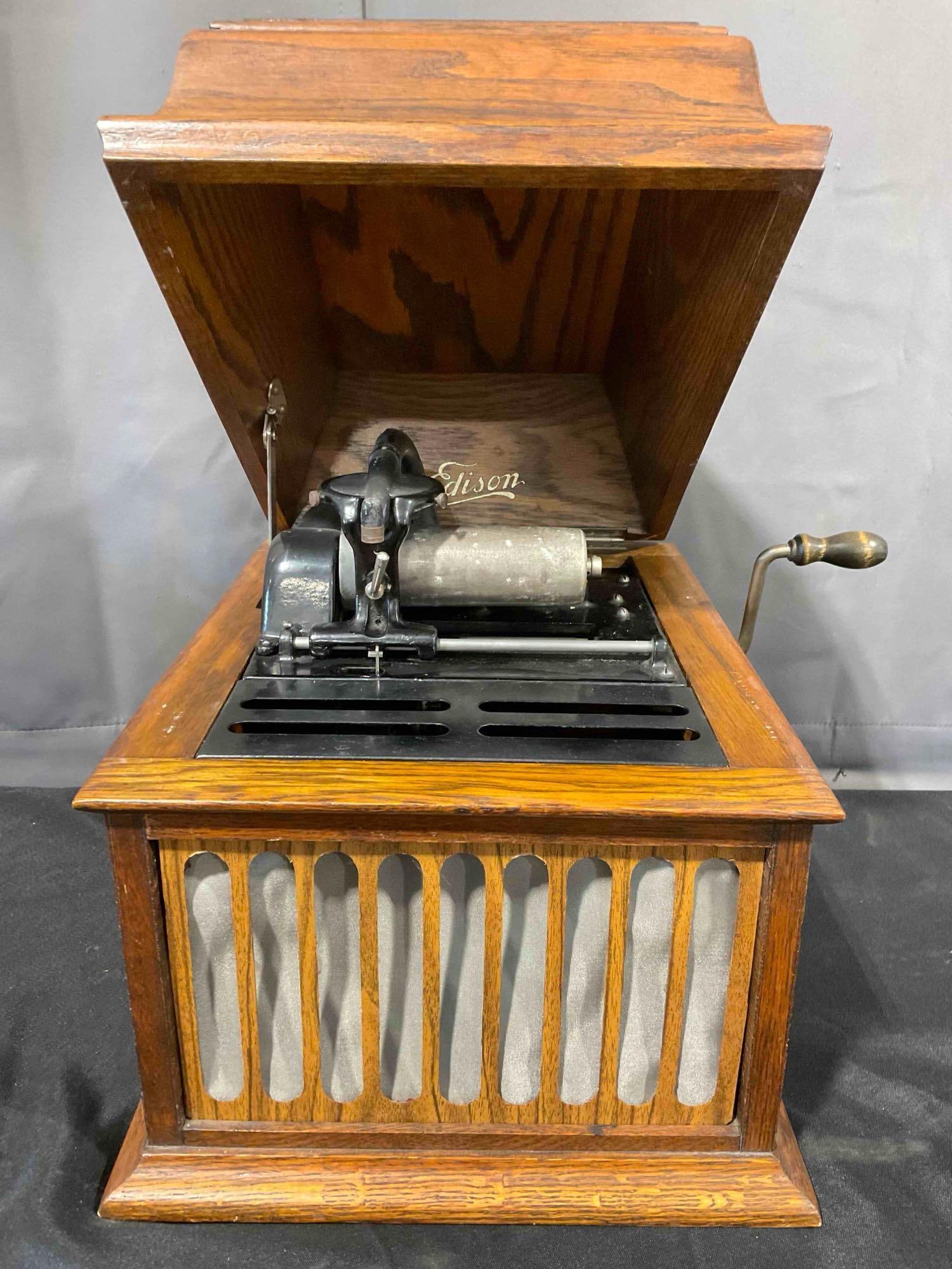 Antique Thomas Edison Cylinder Phonograph Amberola Model 30. Very Good Condition. See pics. (1 of 7)