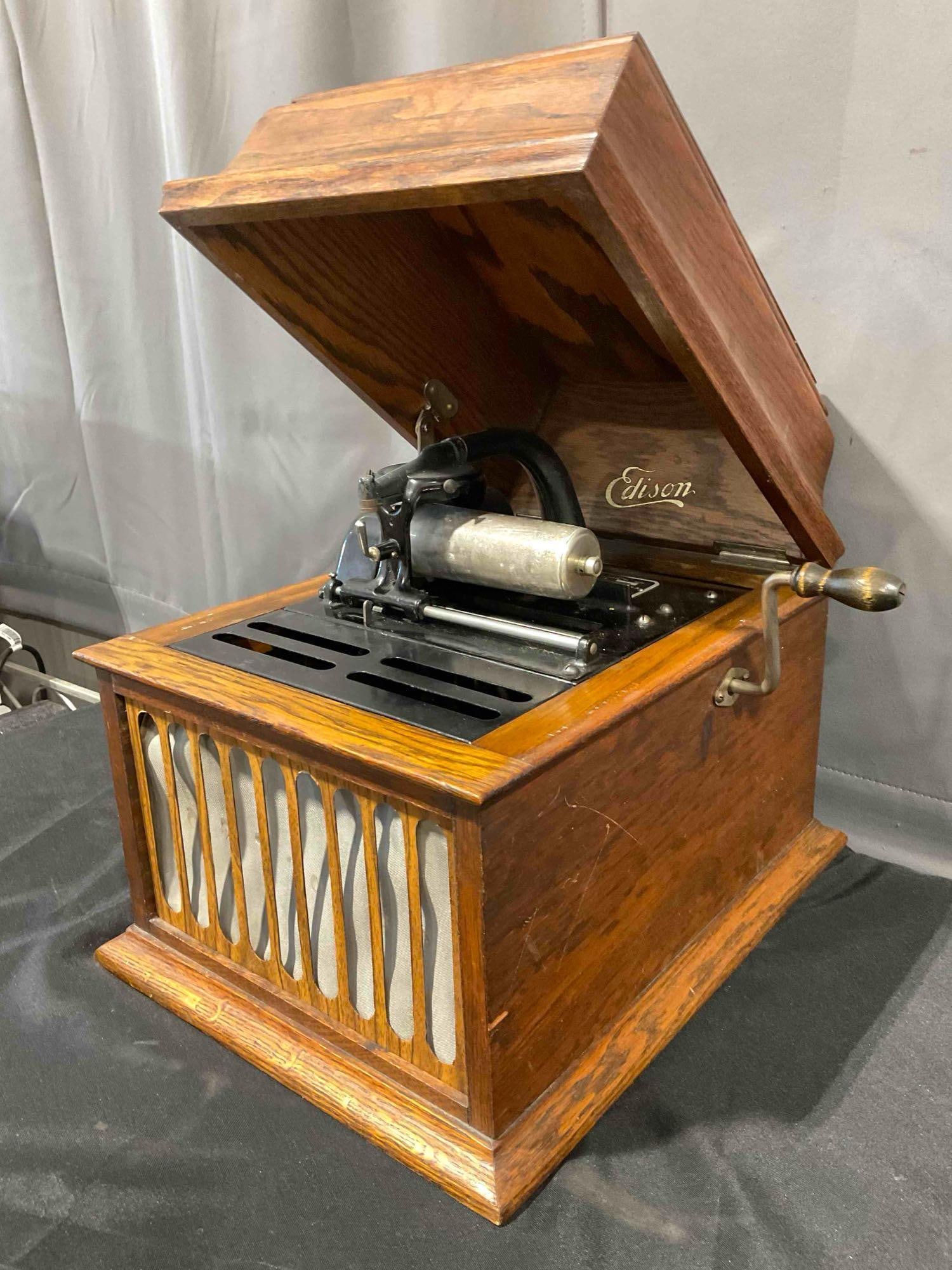 Antique Thomas Edison Cylinder Phonograph Amberola Model 30. Very Good Condition. See pics. - 2