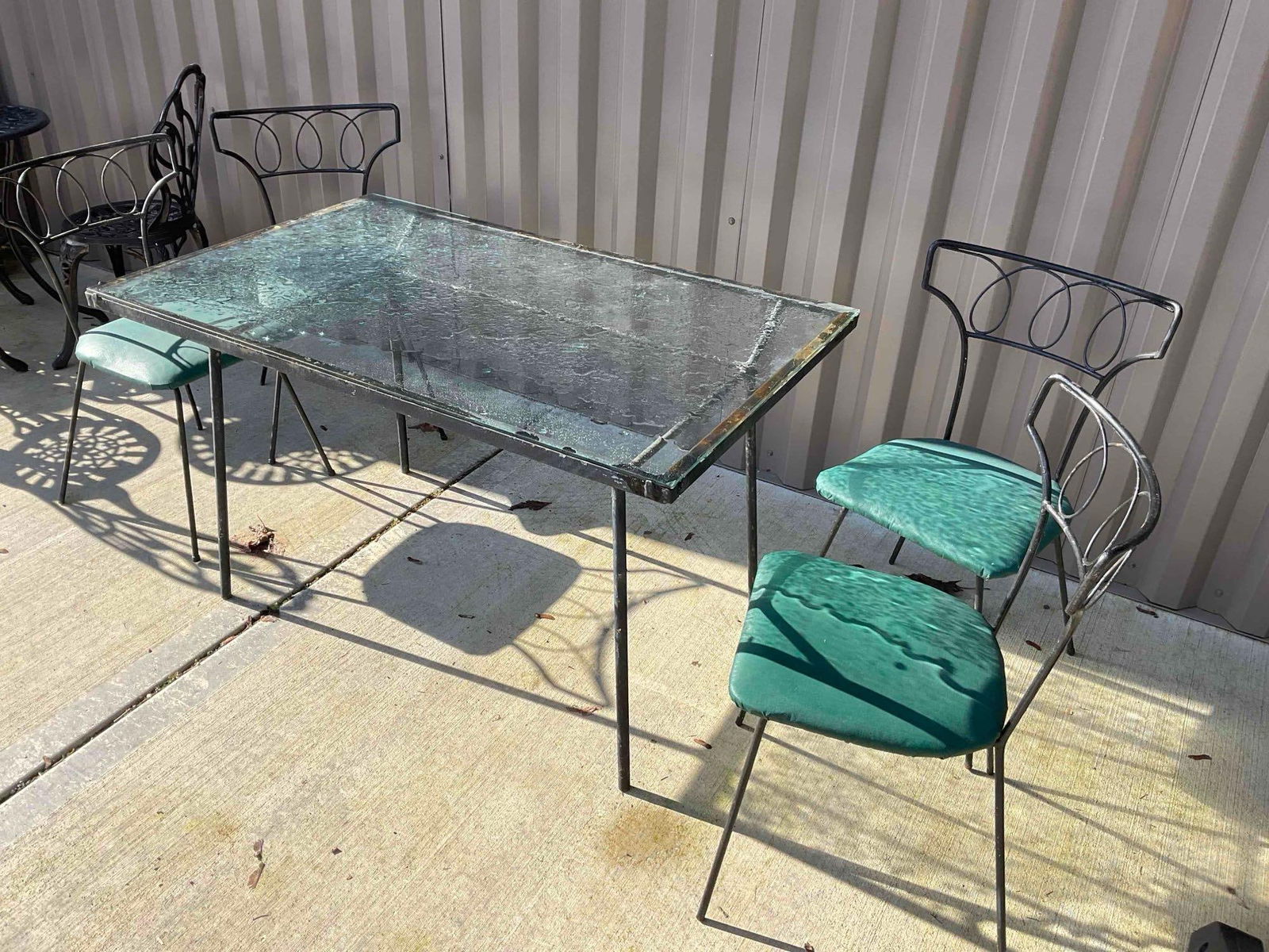 5 pcs Black Metal Patio Set, w/ 1x Glass Topped Table & 4 Chairs w/ Vinyl Seats. Good Condition. - 3
