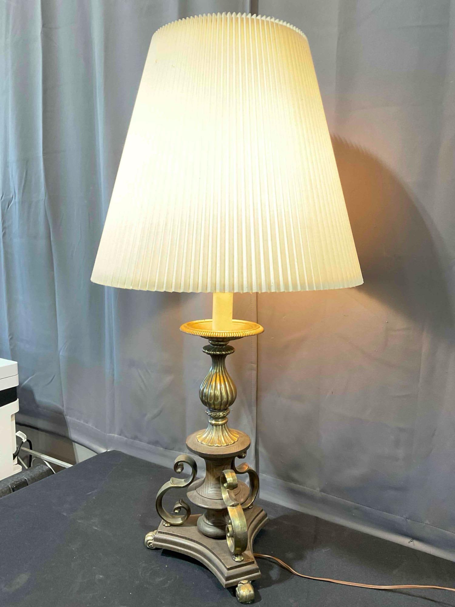 Vintage Wood & Brass Table Lamp w/ Cream Cloth Shade. Tested, Works. Very Good Condition. - 2