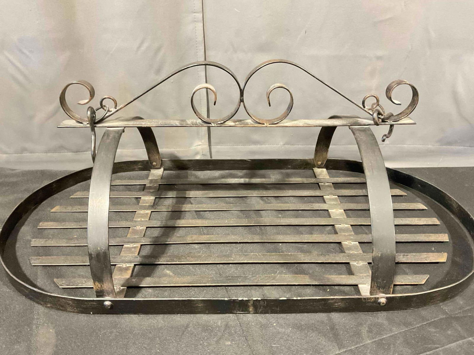 Black Painted Metal Hanging Pot Rack. Measures 33" x 16" x 12" Very Good Condition. See pics. (1 of 5)