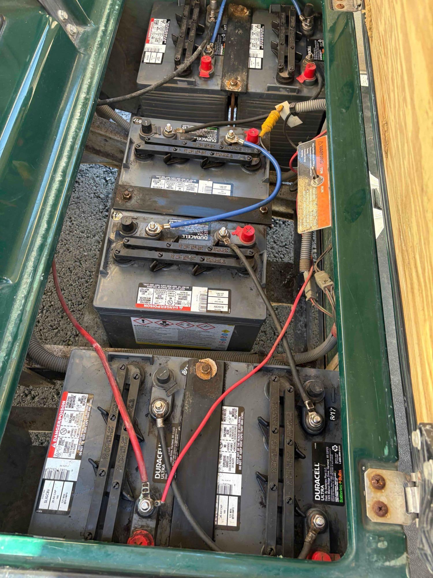 Club Car IR electric Golf cart with cover, doors & battery Charger in good condition - 7