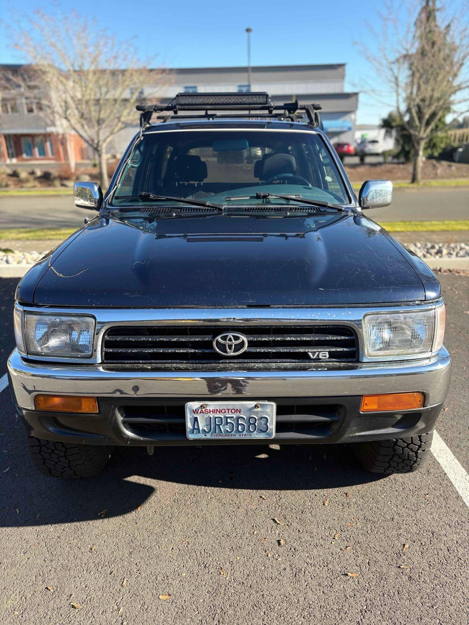 1995 Toyata 4Runner Limited 4Dr 3.0 V6 5sd manual Transmsion w/ 4Wheel Dr 147,585 Miles - 2