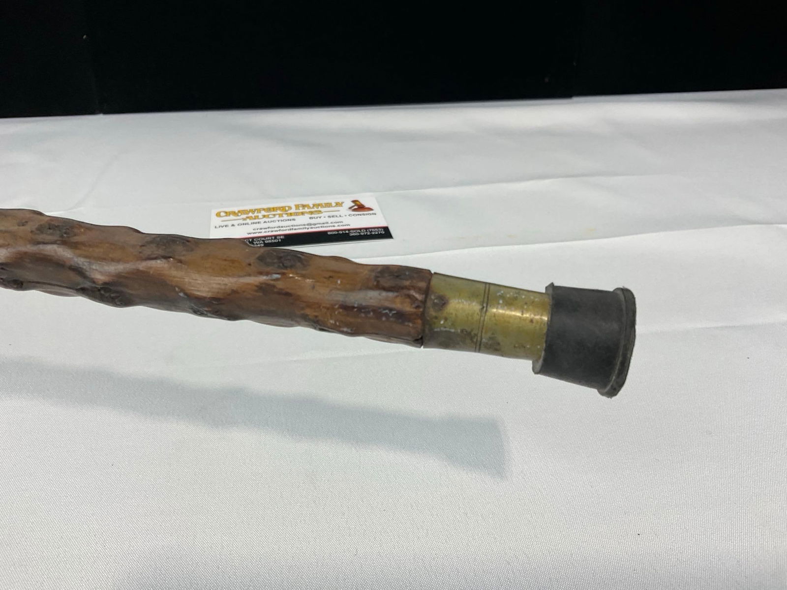 Walking Stick w/Briarwood Shaft & Beaver Carved Handle, 36h x 5w x 3d inches - 4