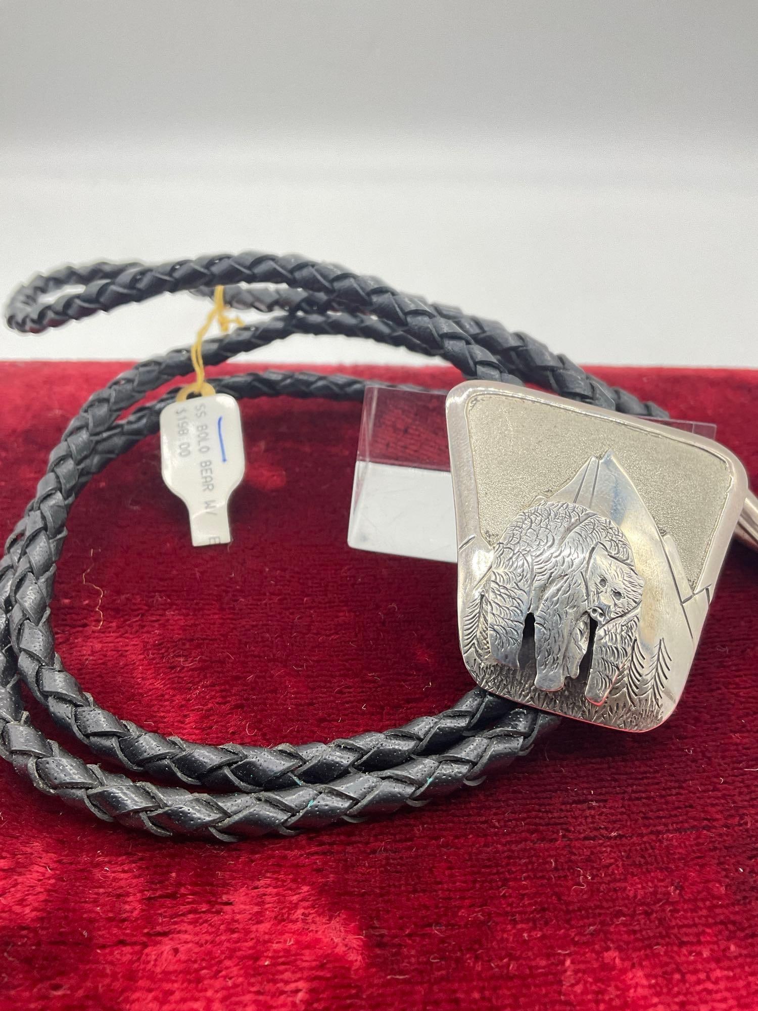 Sterling silver vintage Native American Bear motif bolo tie signed "G" Sterling - 2