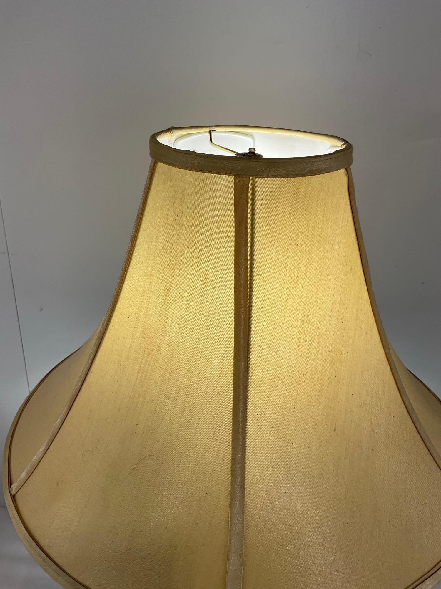 Antique Carved Marble/Alabaster Table Lamp w/ Wreath Motif, Bronze Base, tested & working - 5