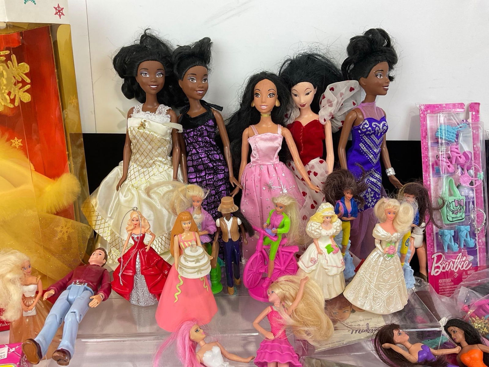 Asst Barbie pieces, Happy Holidays 1998 Barbie, & Honey, Collection of Shoes, Clothes w/Blister P... - 2