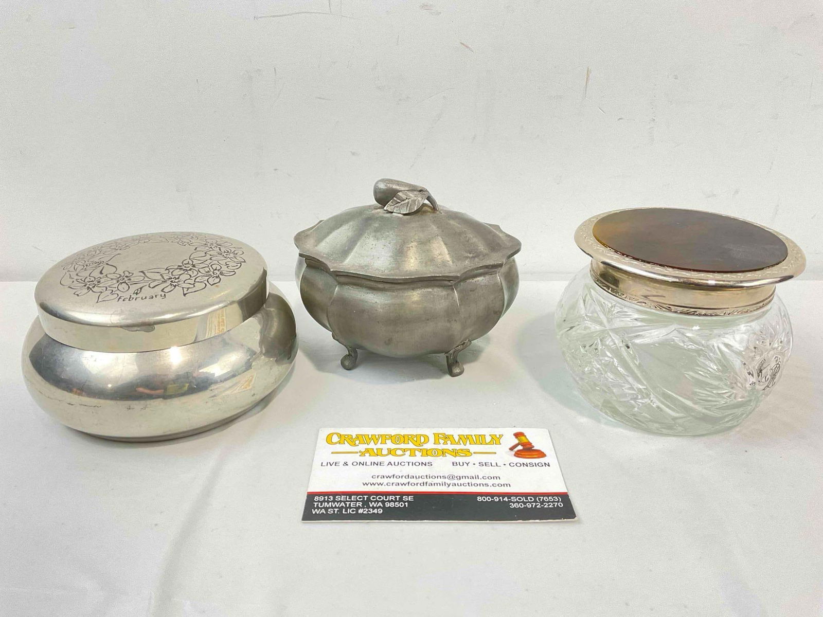 3 pcs Vintage Dresser Boxes, 2x Pewter & 1x Cut Glass. Very Good Condition. See pics. (1 of 7)