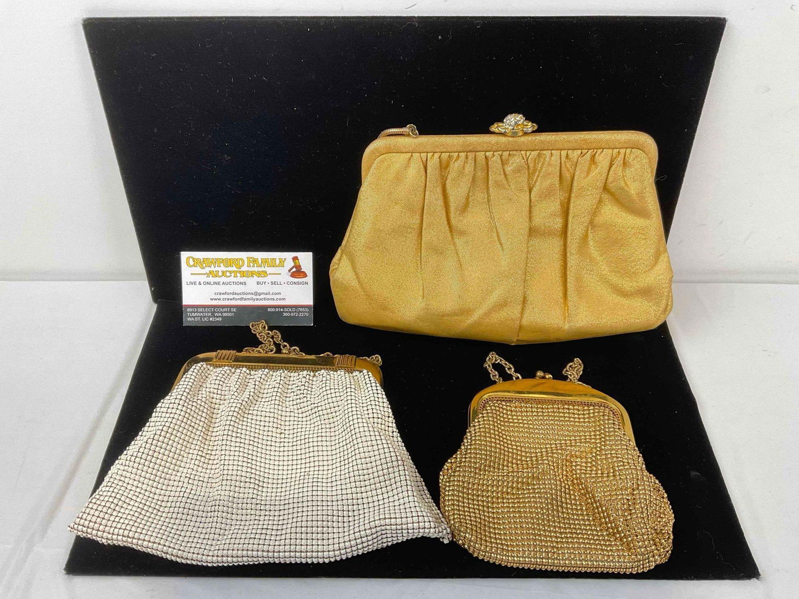 3 pcs Vintage Ladies Hand Bags, incl. 2x Whiting & Davis Beaded Metal Mesh Purses. See pics. (1 of 8)
