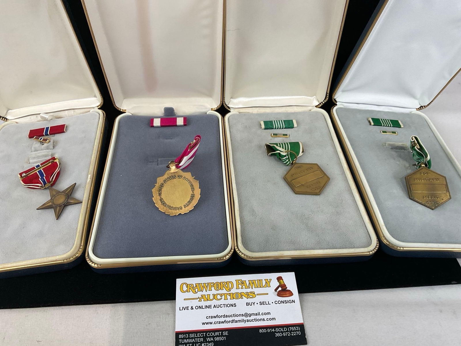 4 US Medals, Bronze Star, Meritorious Service, & 2x Army Commendation Medals w/ Cases - 4