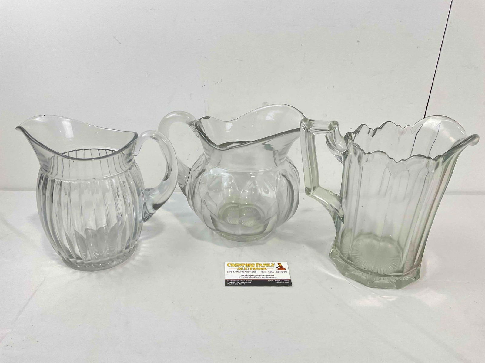 3 pcs Vintage Clear Glass Water Pitchers. Very Good Condition. Measures 9" x 5" x 9" See pics. - 5