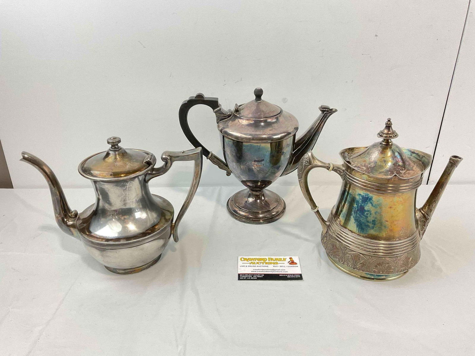 3 pcs Vintage Silver Plated Tea Pots, incl. F. P. Copper & Poole Silver Co. Very Good Condition. - 4
