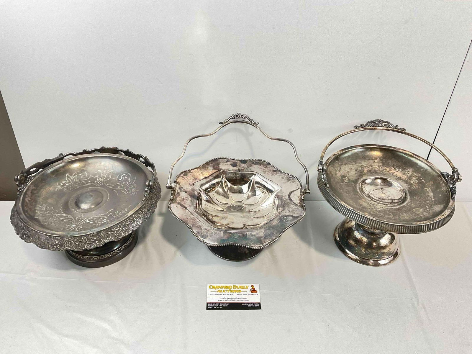 3 pcs Antique Silver Plated Brides Baskets, incl. E.G. Webster & Poole Co. Very Good Condition. (1 of 7)