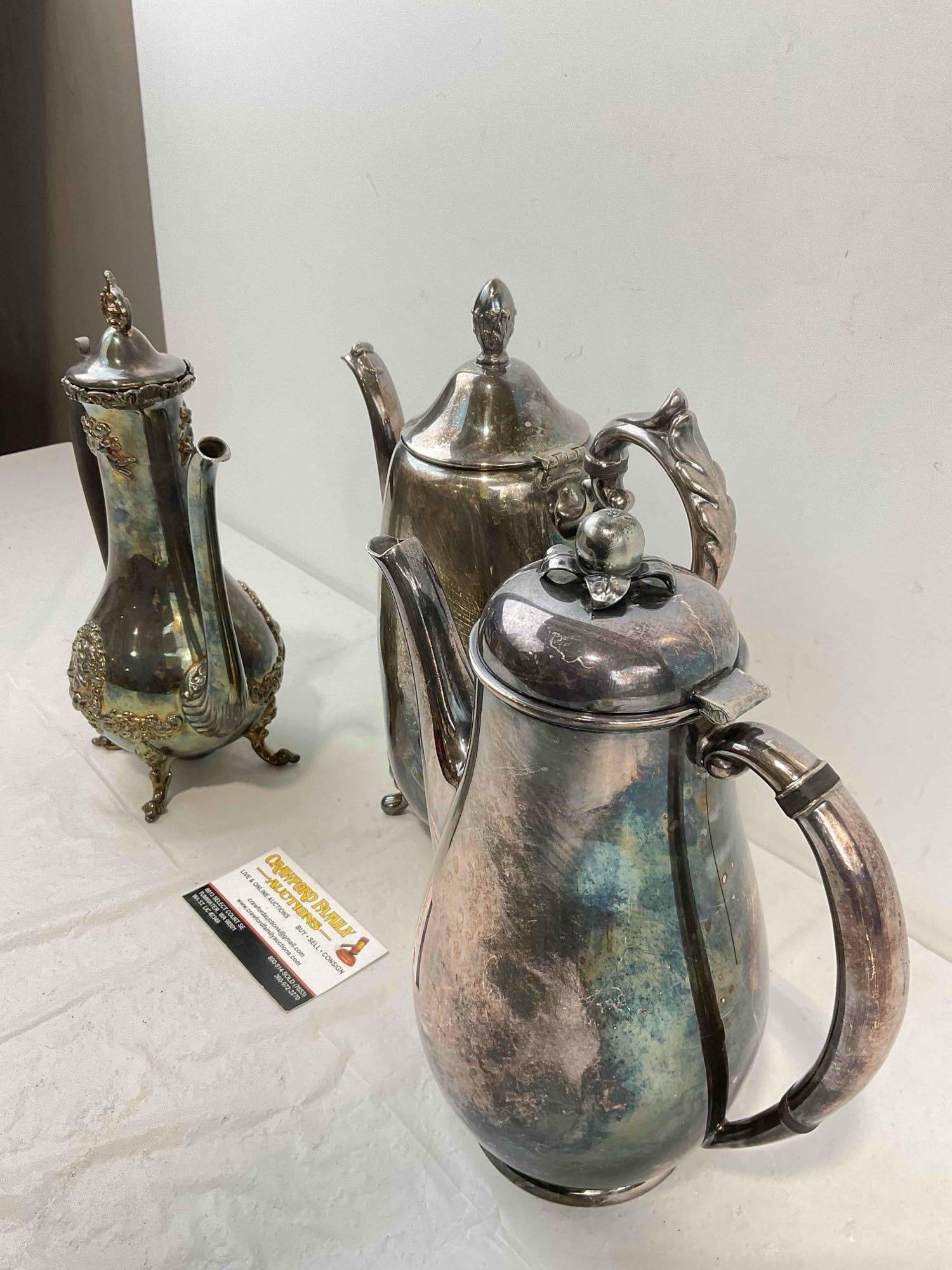 3 pcs Vintage Silver Plated Tea Pots, incl. 5th Ave Co., Meriden & Wilcox. Very Good Condition. - 5