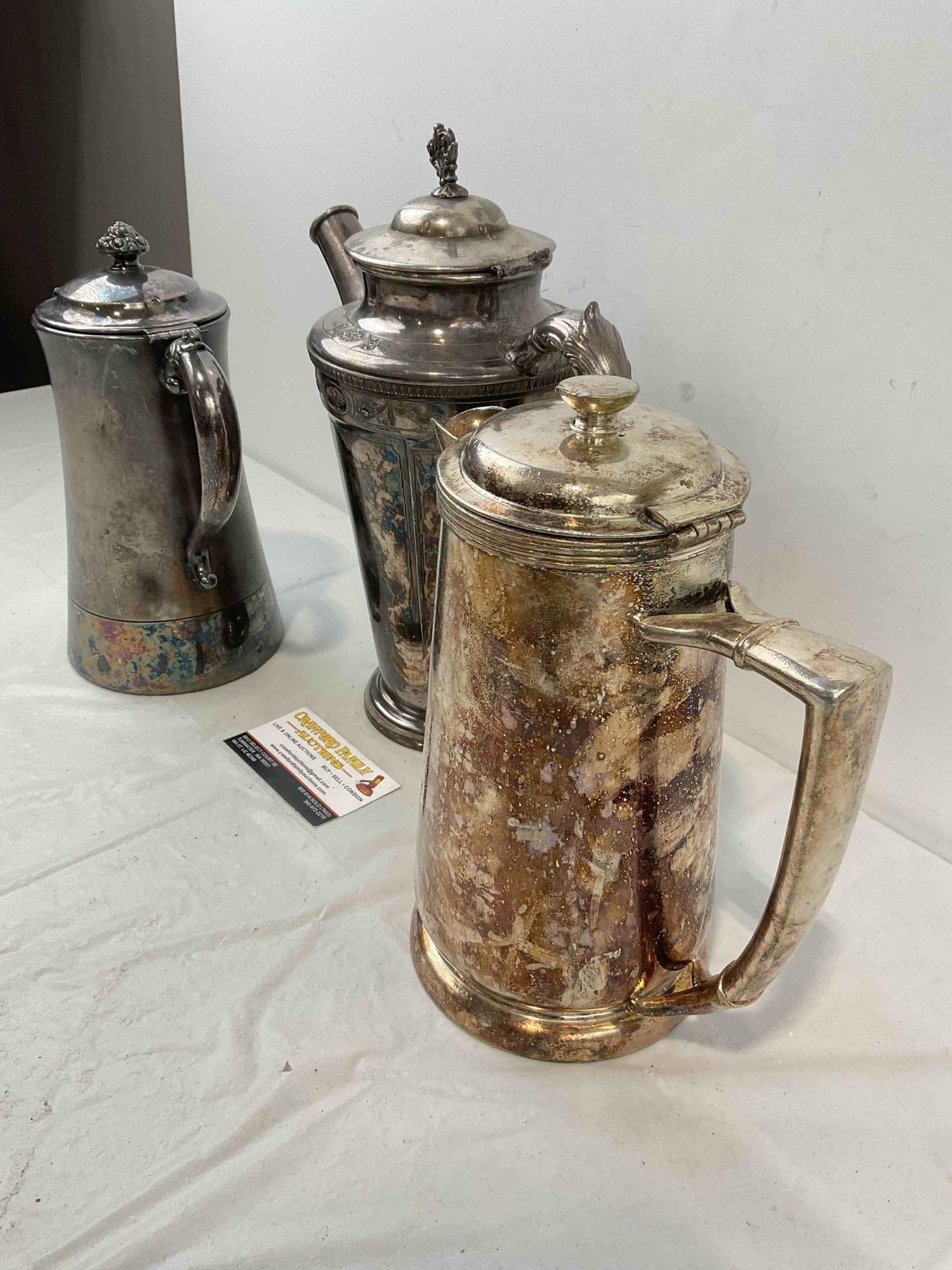 3 pcs Vintage Silver Plated Chocolate Pots, incl. 1x Reed & Barton & 1x Hilton Hotel. See pics. - 2