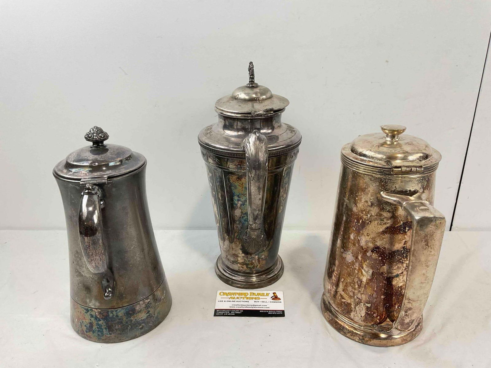 3 pcs Vintage Silver Plated Chocolate Pots, incl. 1x Reed & Barton & 1x Hilton Hotel. See pics. - 4