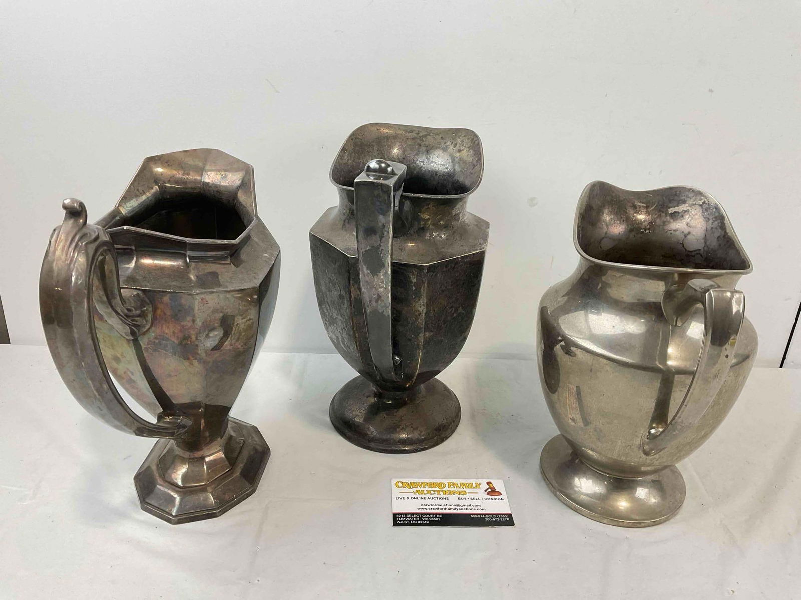 3 pcs Vintage Silver Plated Water Pitchers, incl. 1x Reed and Barton & 1x Sheffield. See pics. - 7