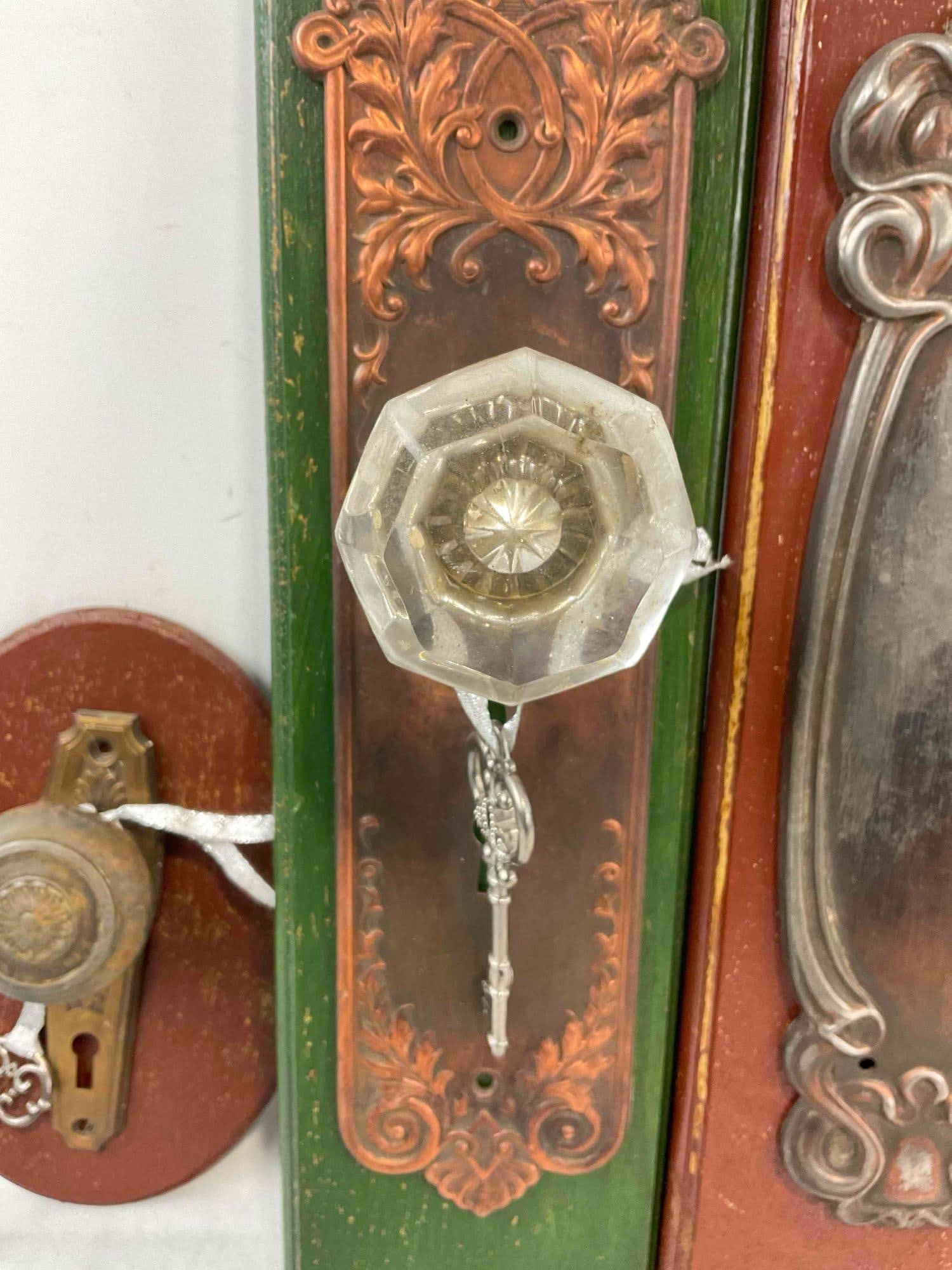 5 pcs Antique Art Nouveau Style Door Knobs w/ Plates on Wooden Plaques. Very Good Condition. - 5