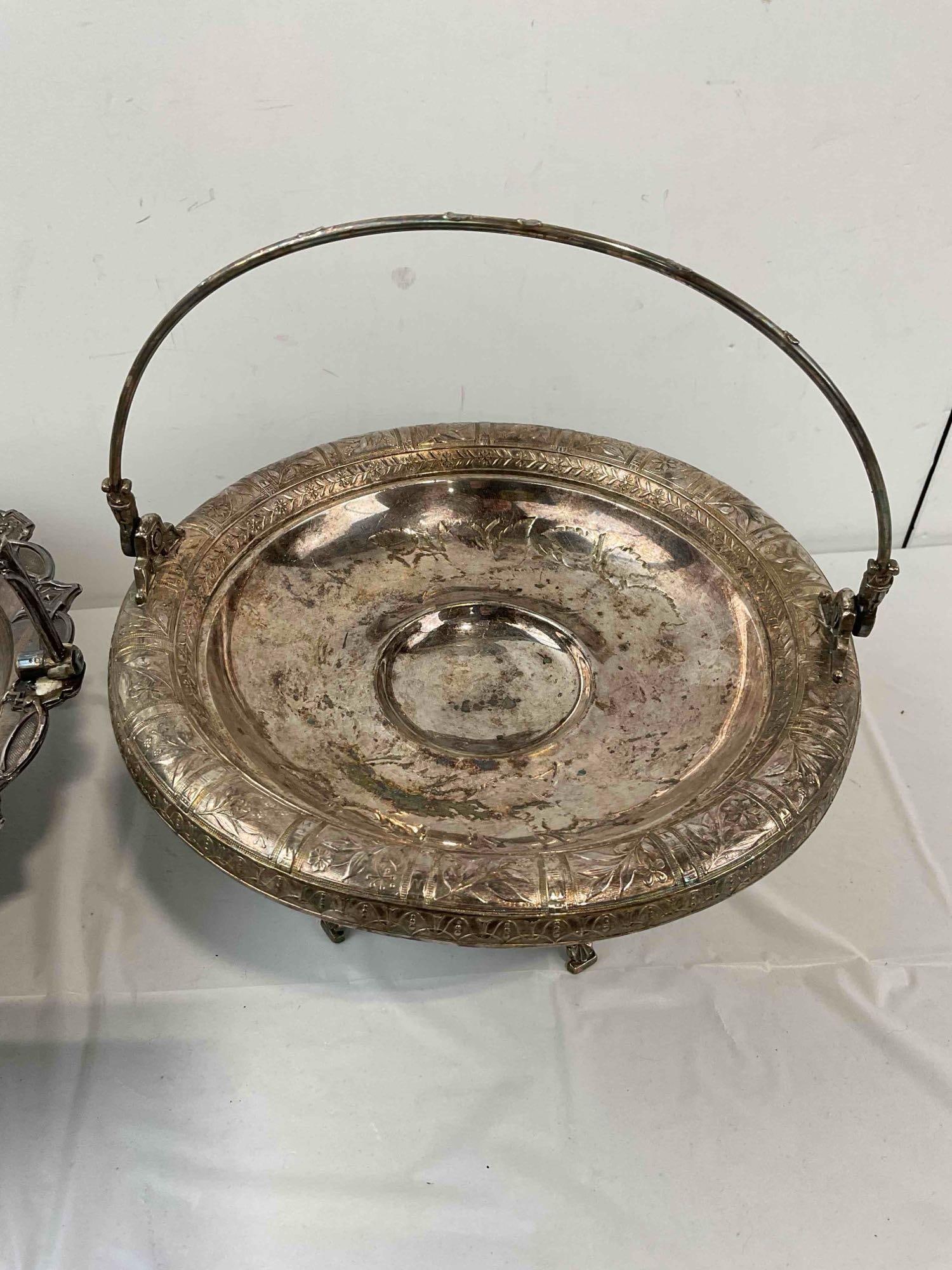 2 pcs Antique Silver Plated Bride Baskets w/ Lovely Floral Motifs incl. 1x Toronto Co. See pics. - 3