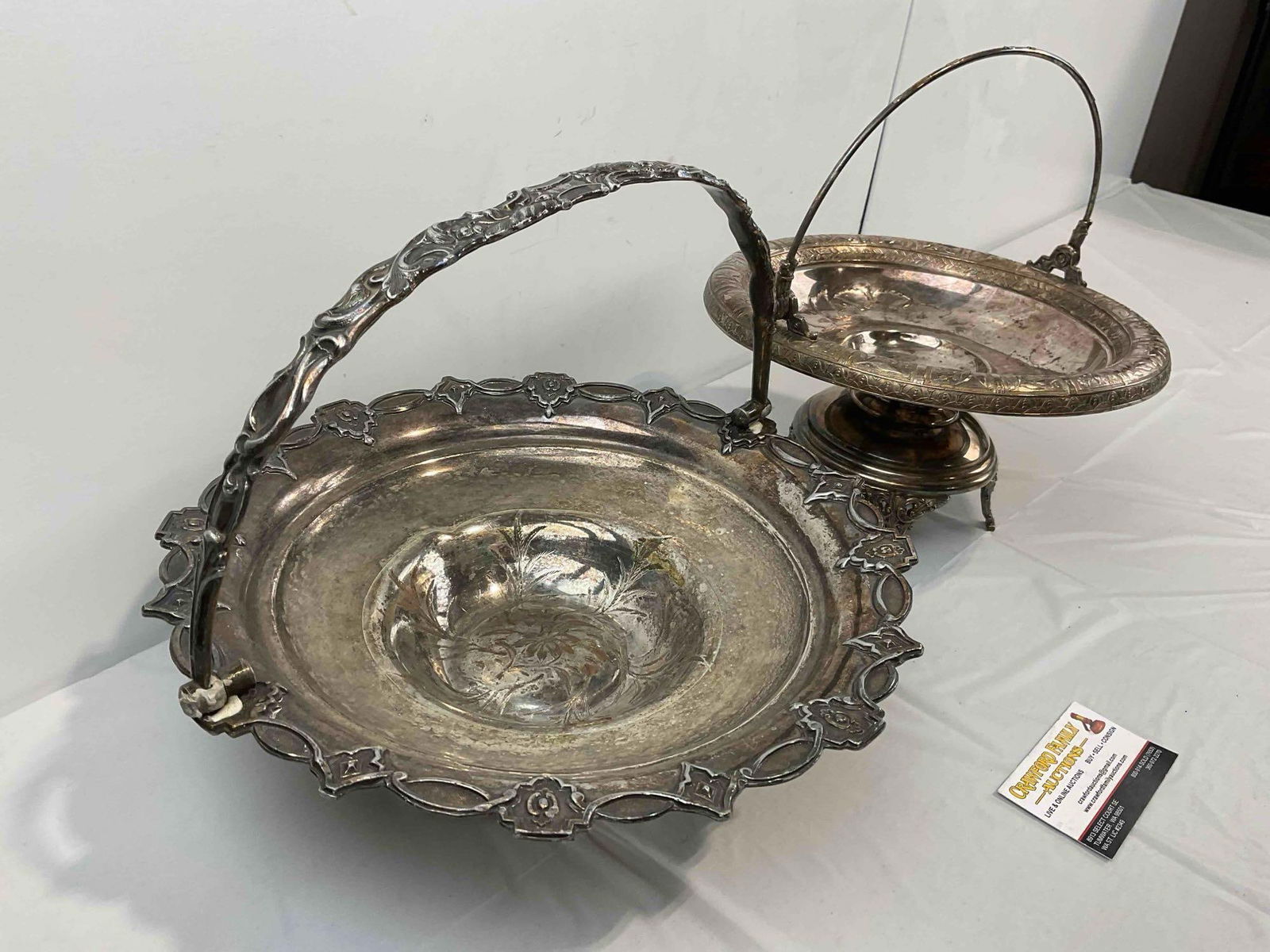 2 pcs Antique Silver Plated Bride Baskets w/ Lovely Floral Motifs incl. 1x Toronto Co. See pics. - 5