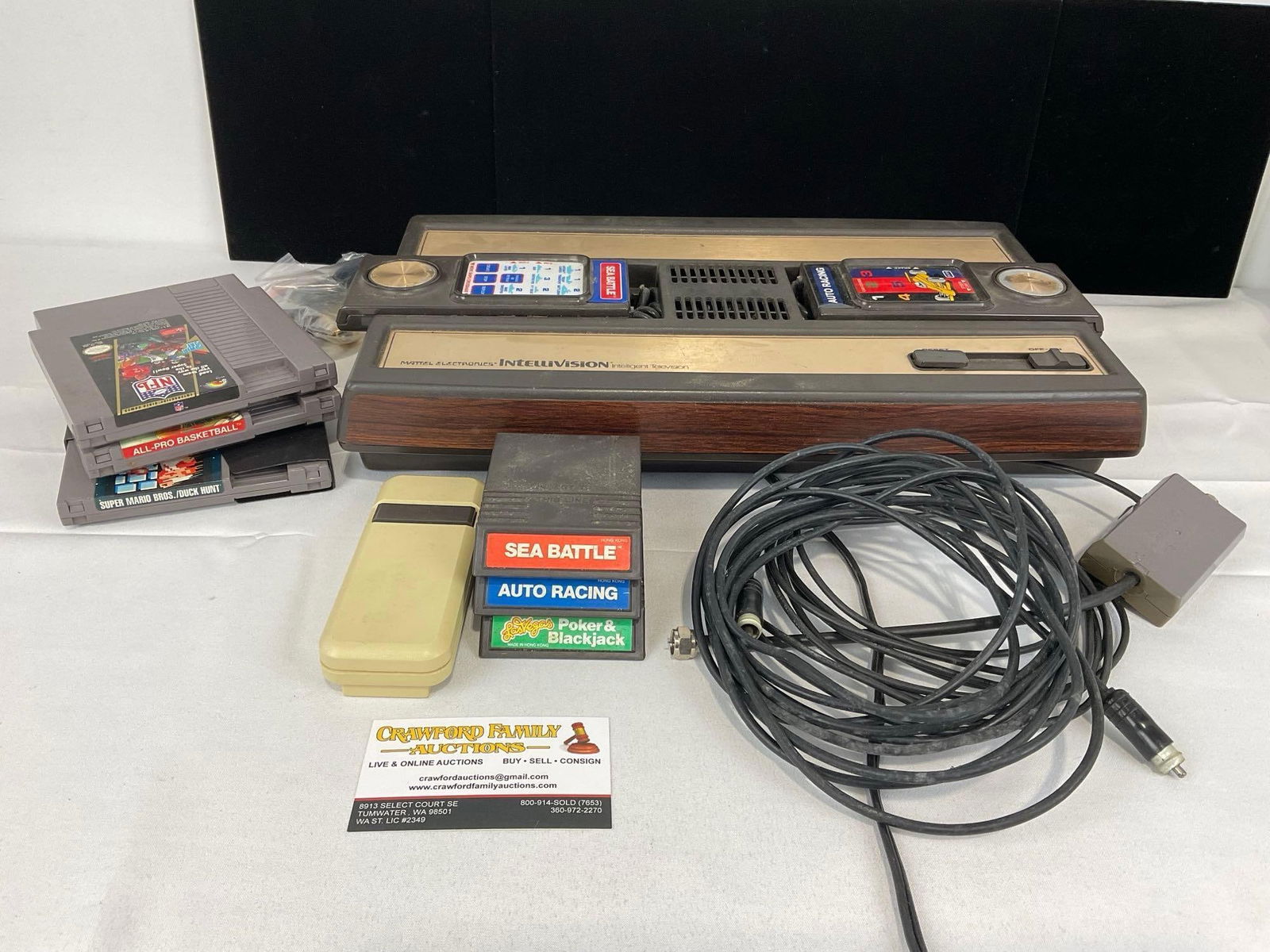 Vintage 1979 Mattel Electronics Intellivision Model 2609, Asst of Games, NES NFL, All-Pro & Super... (1 of 5)
