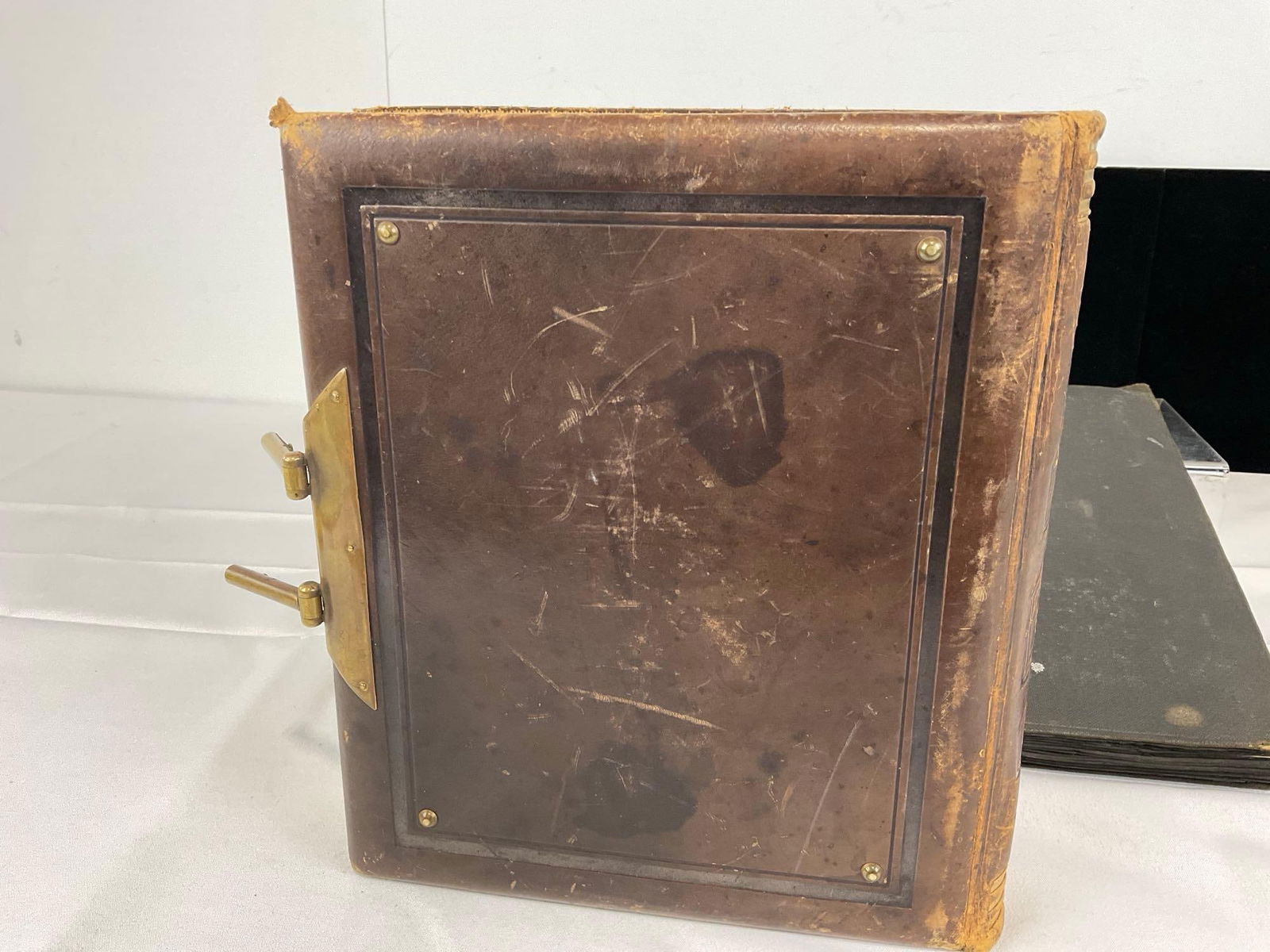 Pair of Antique Photo Albums, Portraits & 1900s Washington, Black & White - 6