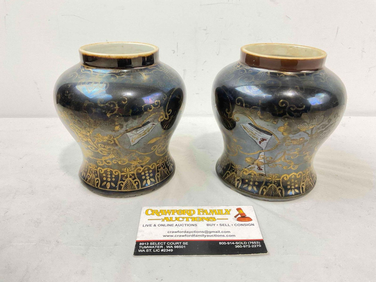 Pair of Antique Kwang Hsu Chinese Porcelain Jars w/ Black & Gold Lacquer. Very Good Condition. (1 of 5)