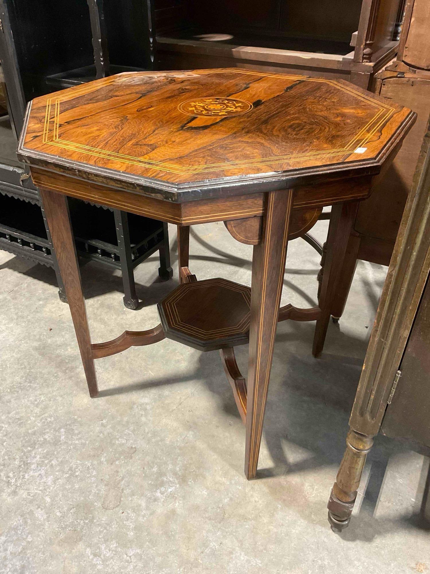 Handsome Antique Victorian or Edwardian 8-Sided Inlaid Rose Wood Side Table w/ Floral Marquetry. - 2
