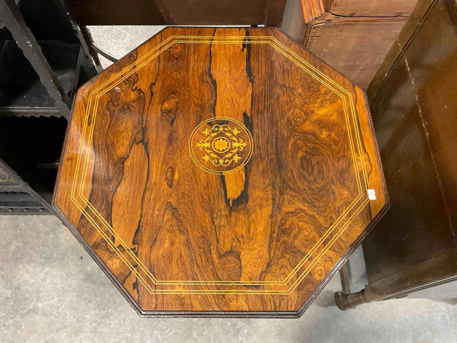 Handsome Antique Victorian or Edwardian 8-Sided Inlaid Rose Wood Side Table w/ Floral Marquetry. - 4