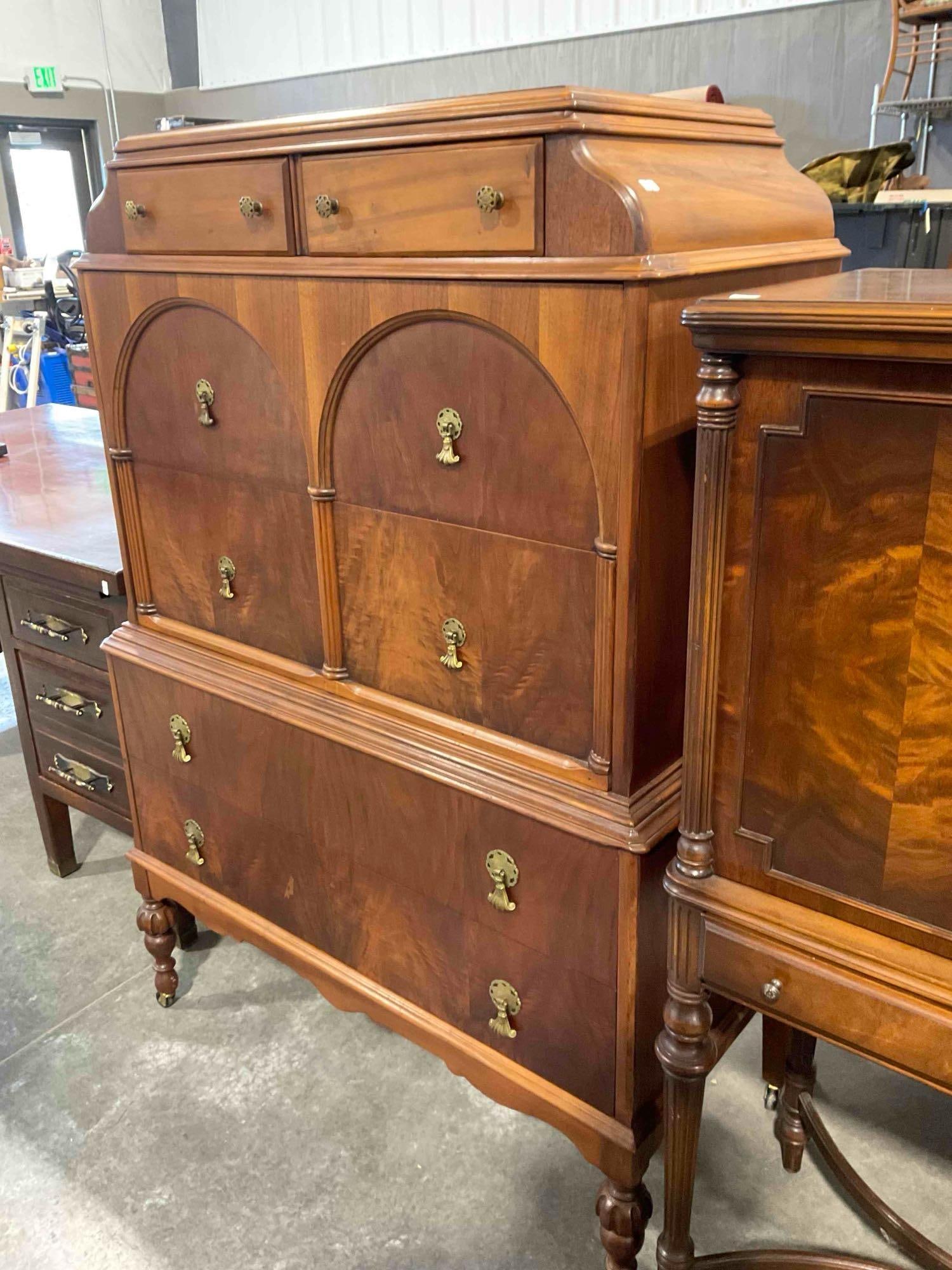 Lovely Antique 1920's Art Deco 6 drawer High Boy dresser W/ Walnut, Mahogany & maple Veneers - 3