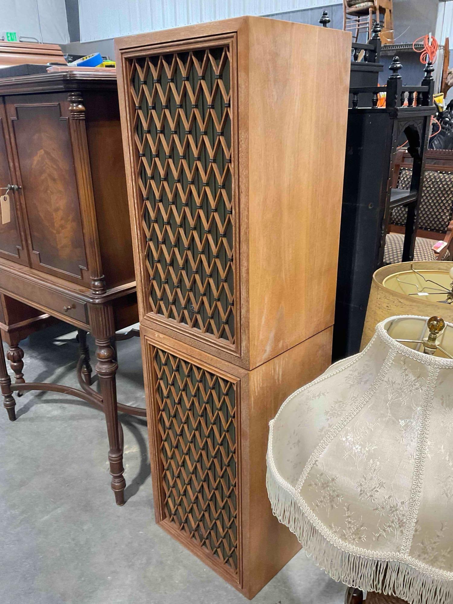 Pair of Vintage Pioneer Floor Speakers Model CS-77A. Untested, As Is Condition. See pics. - 2