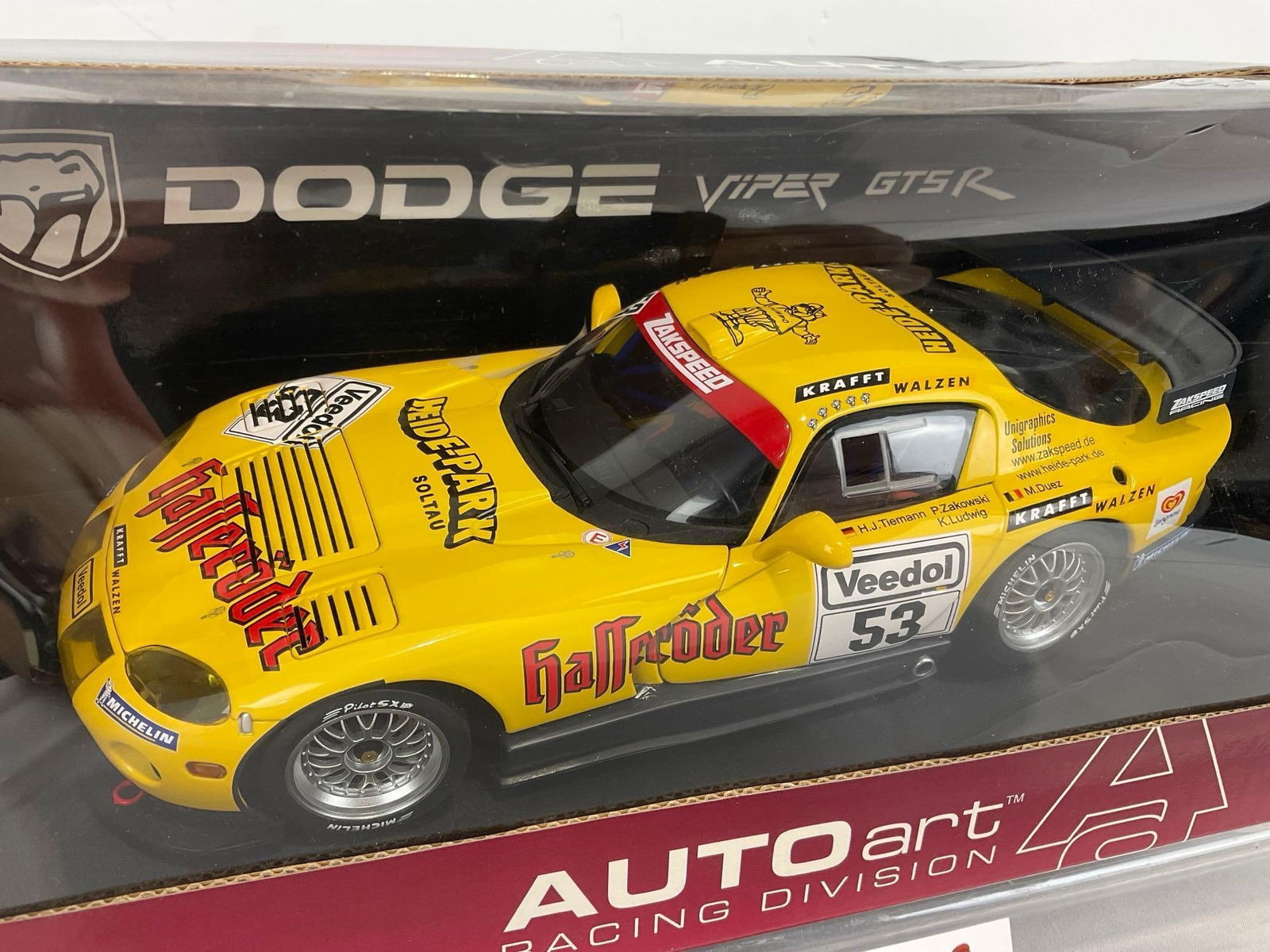 AutoArt 1999 Dodge Viper GTSR Zakspeed Nurburgring 24H 1/18 Scale Diecast Car Model orig box - 2